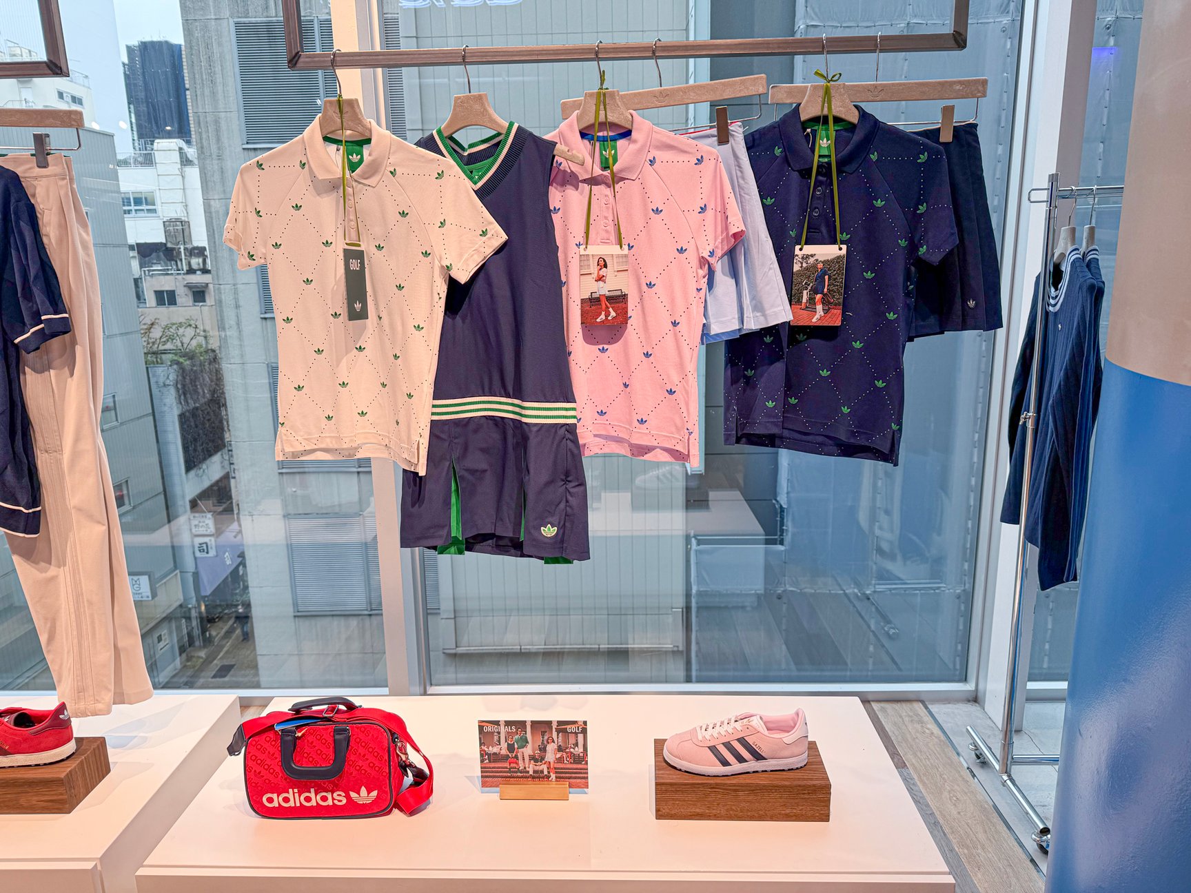 アディダスのゴルフアイテム