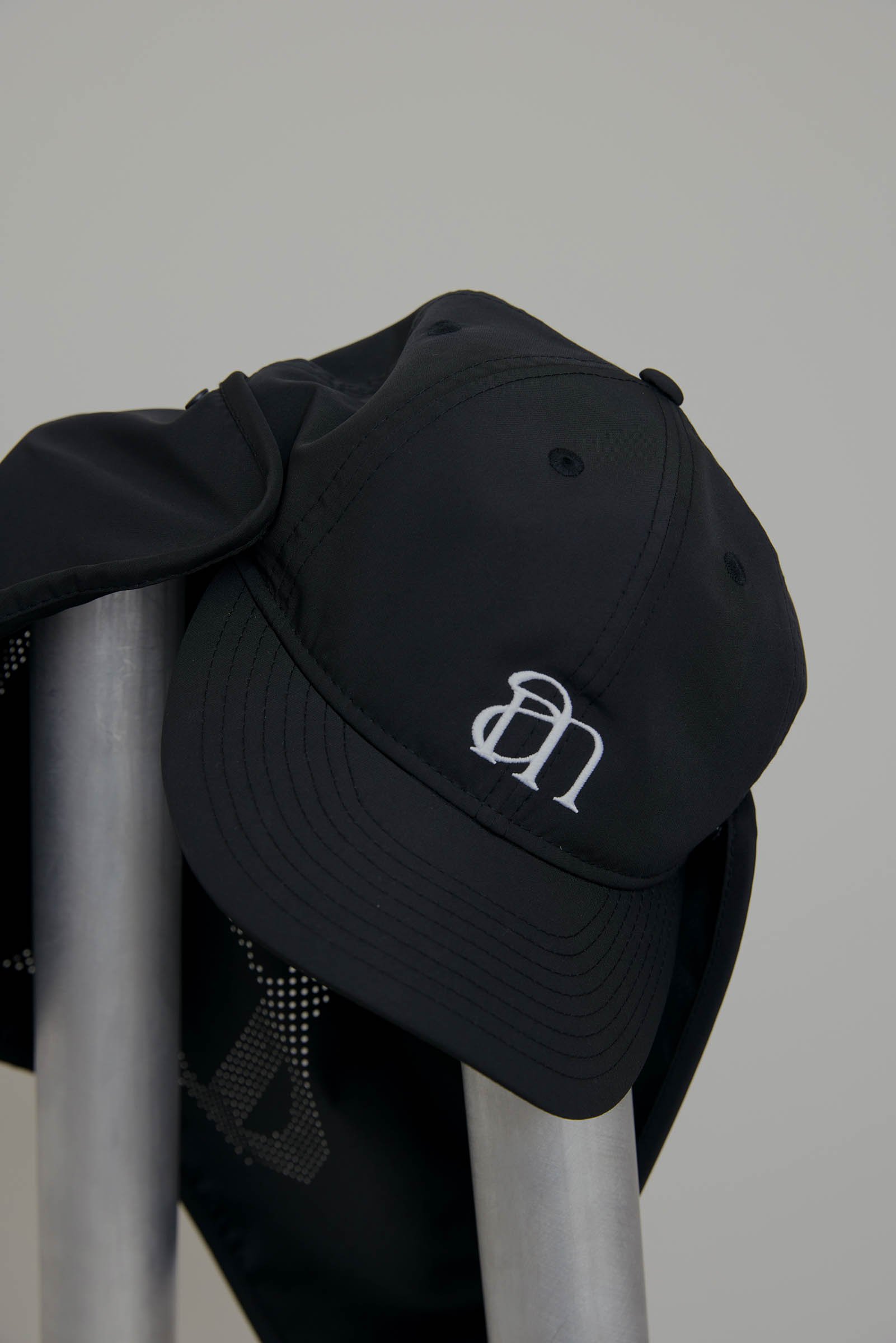 タグ付き NEW ERA × Ameri コラボキャップ NEW ERA® × AMERI 初のコラボレーションアイテムが登場！ | B
