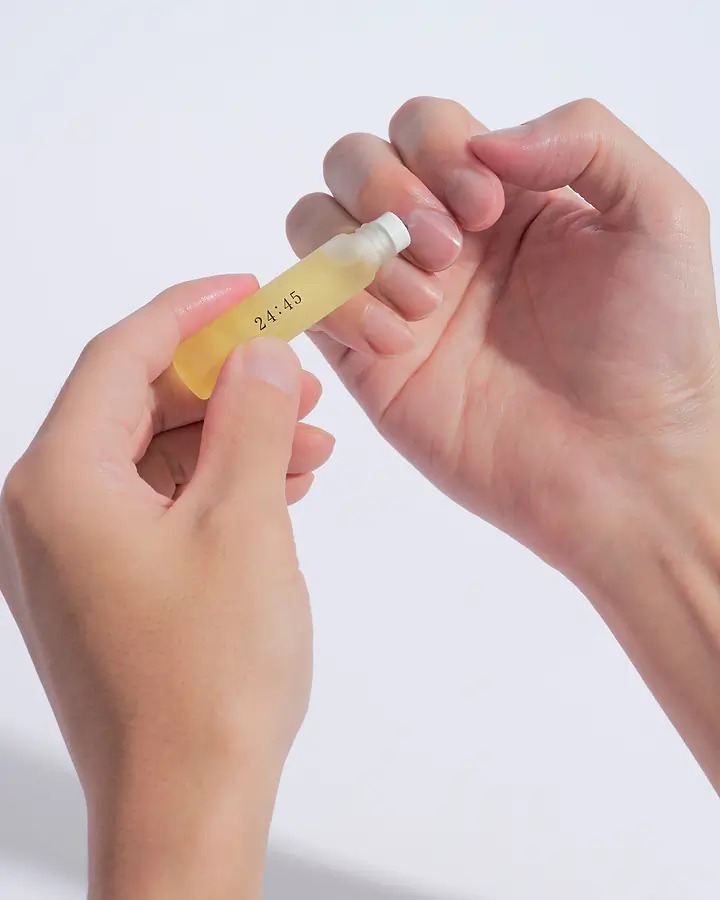 ウカのネイルオイル