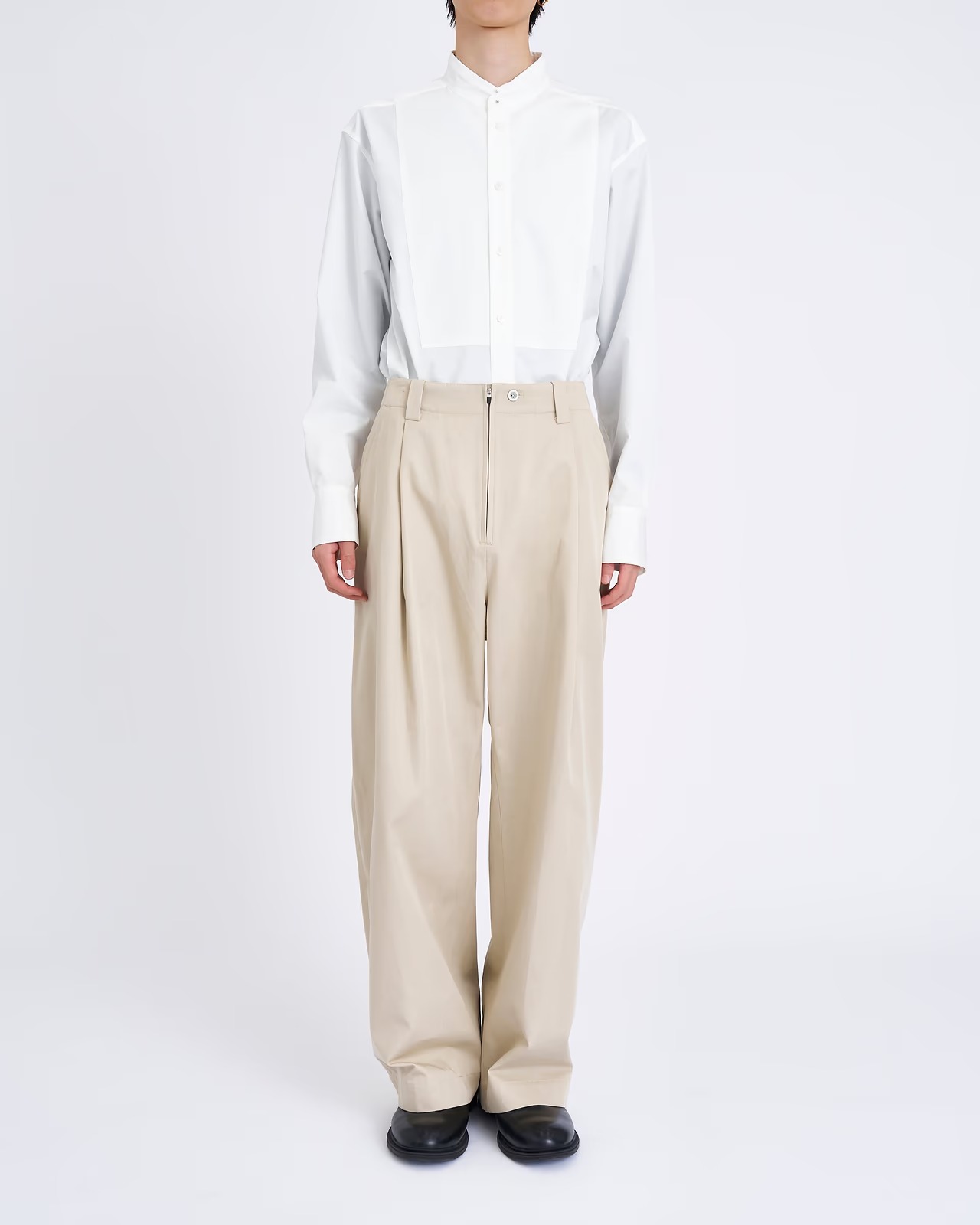 パラトレイトのチノパンツ