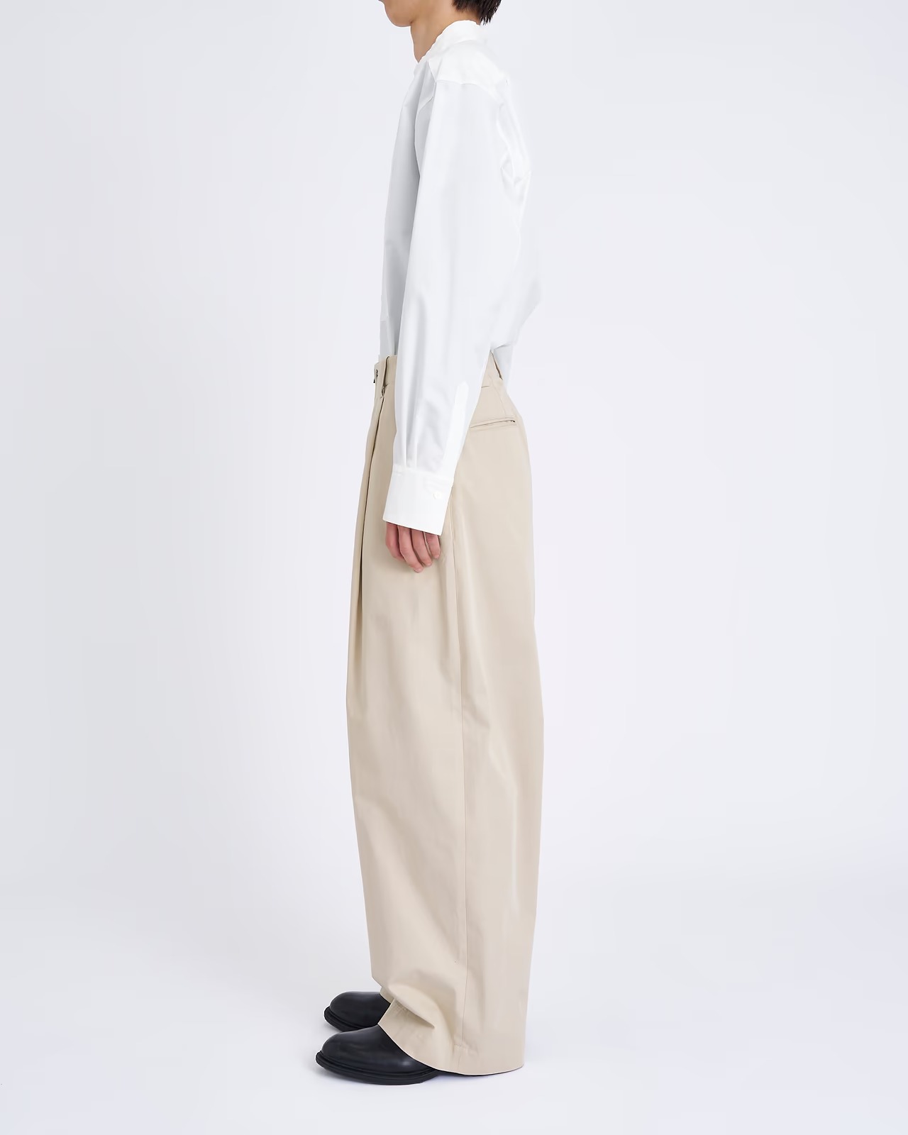 パラトレイトのチノパンツ