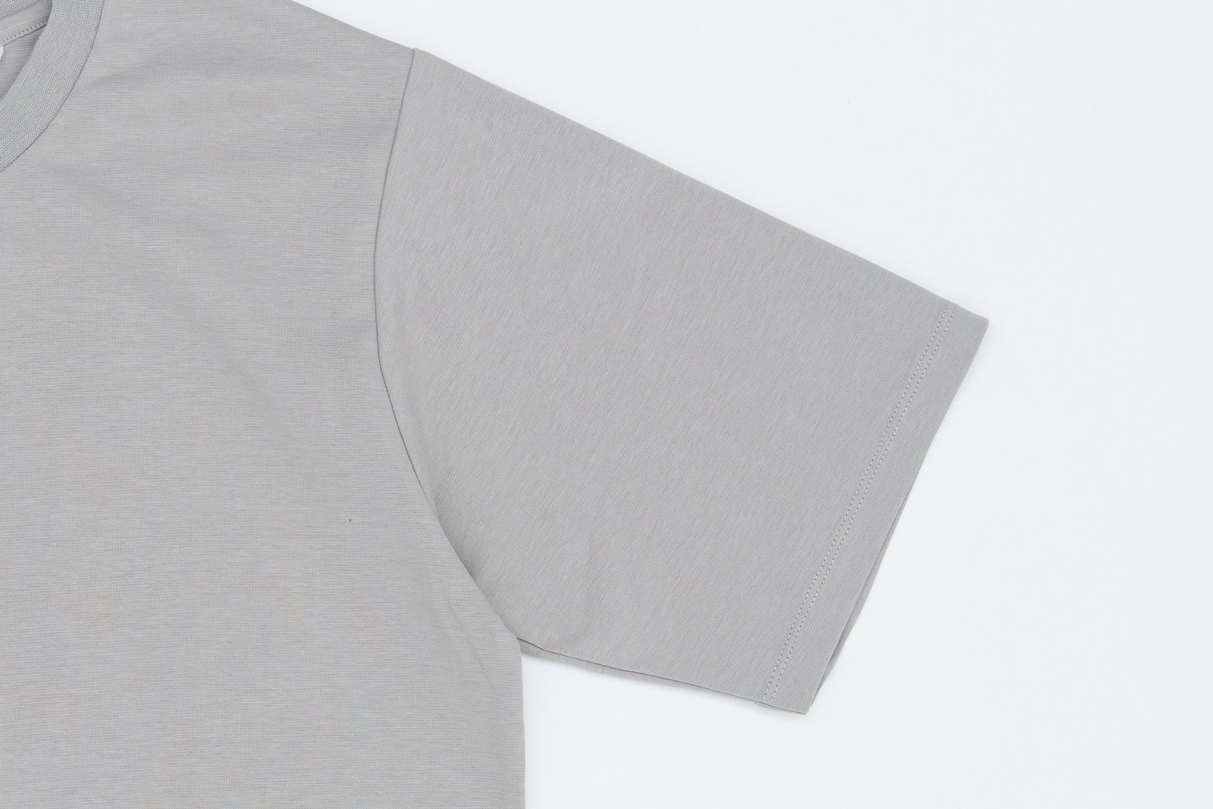 エディフィス 汗染み防止Tシャツ