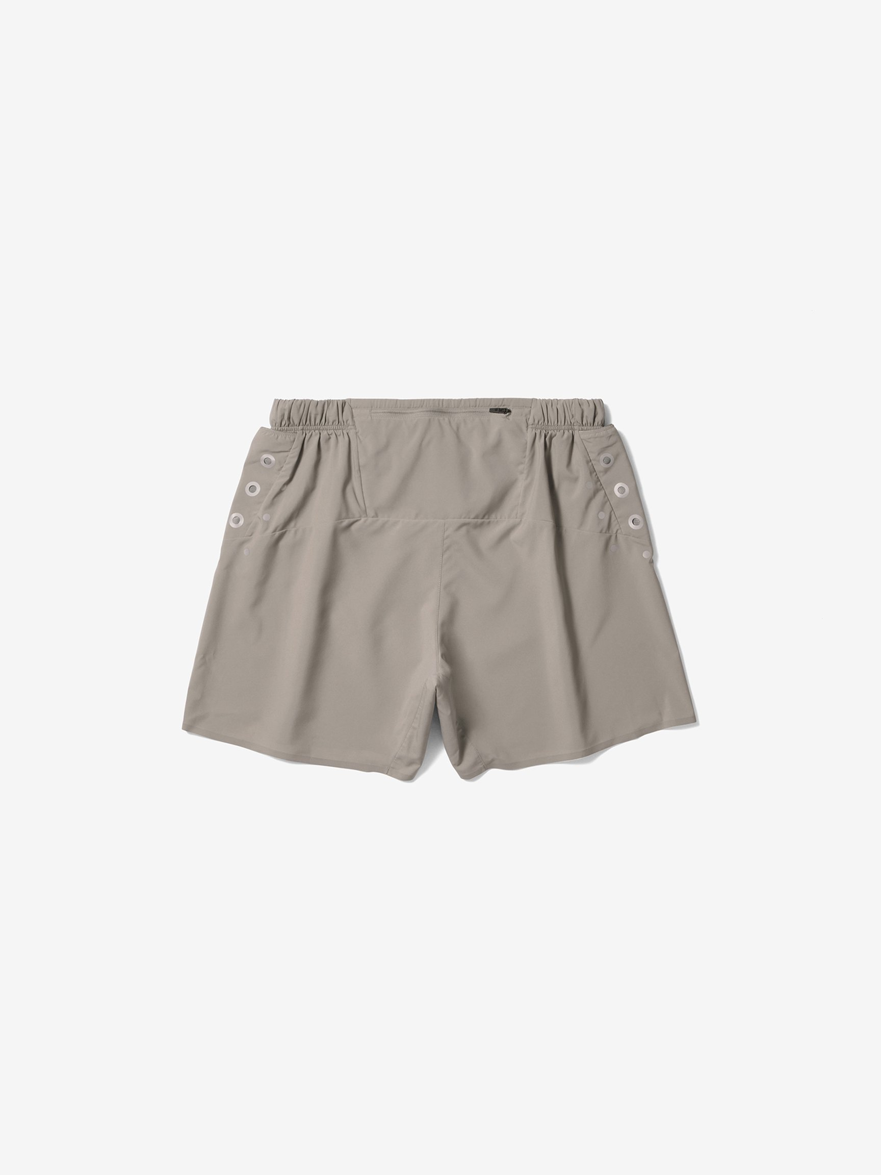 ショートパンツ