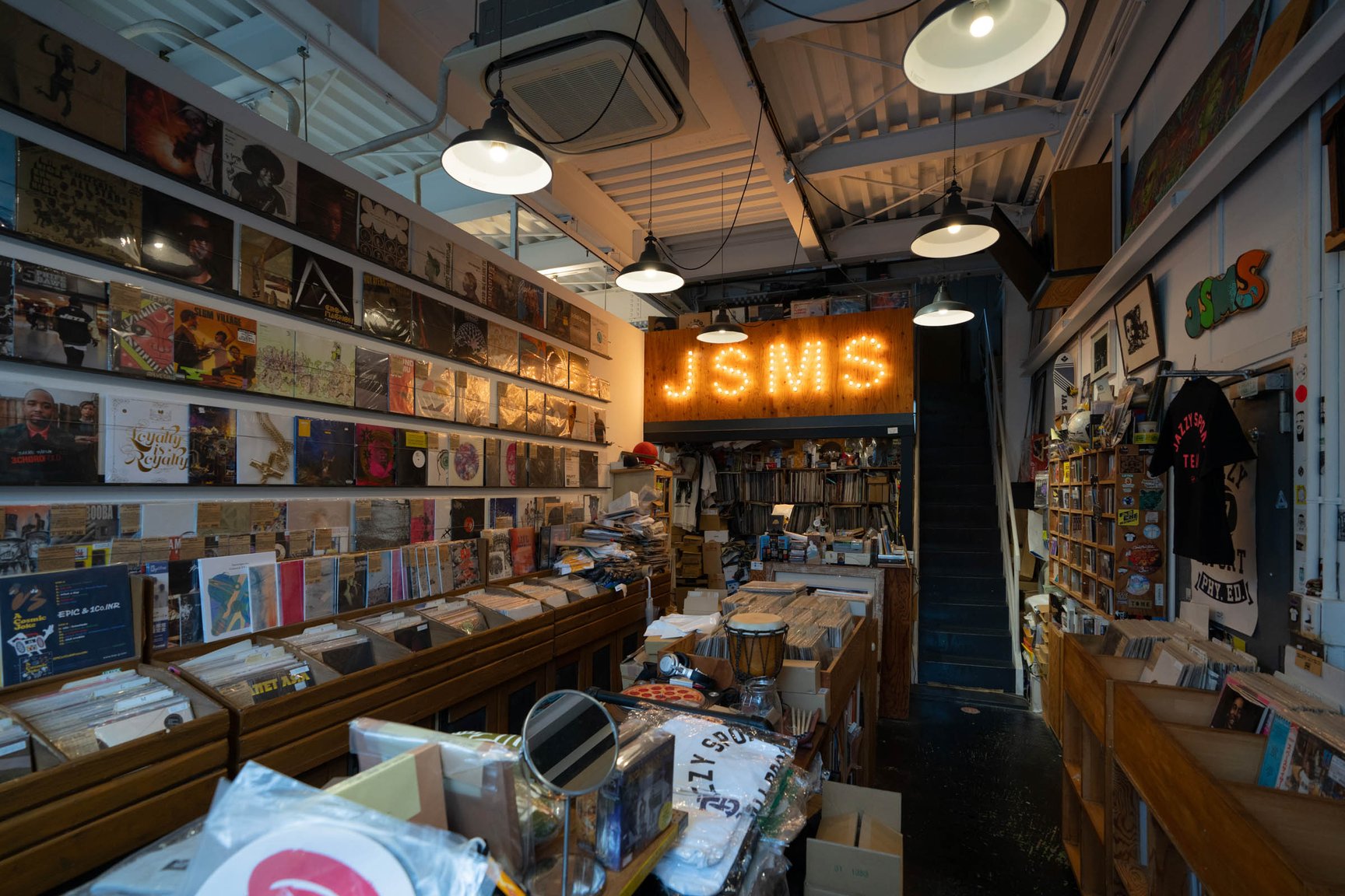 JAZZY SPORT MUSIC SHOP TOKYOの内観