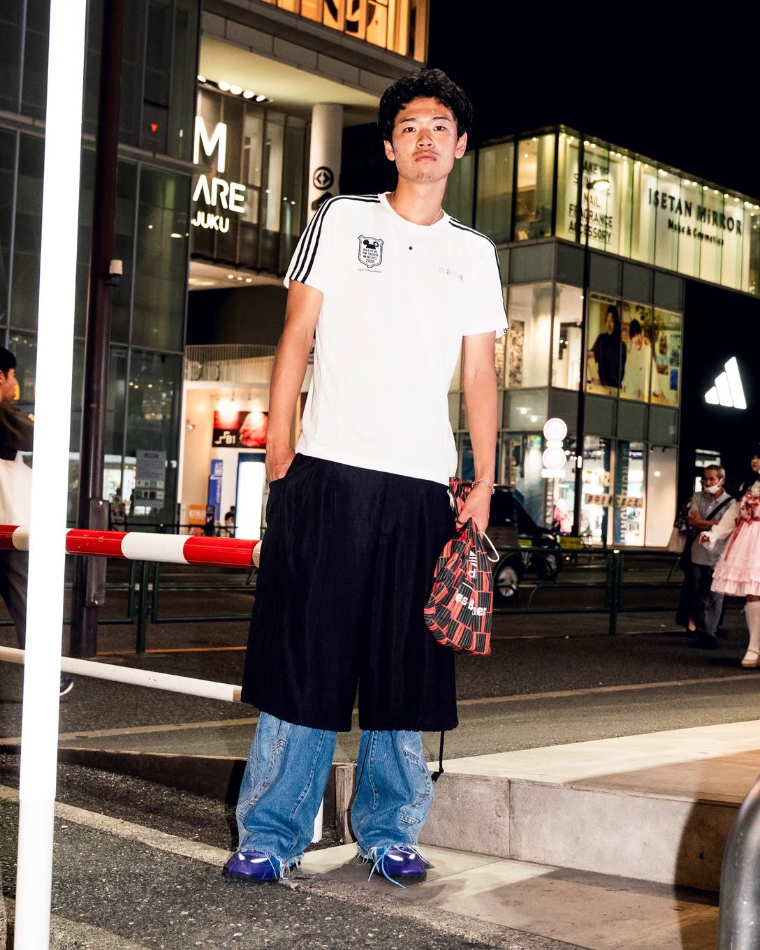 男性のストリートスナップ