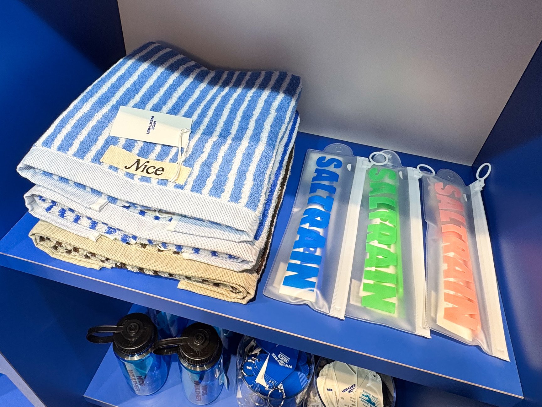 店内の様子