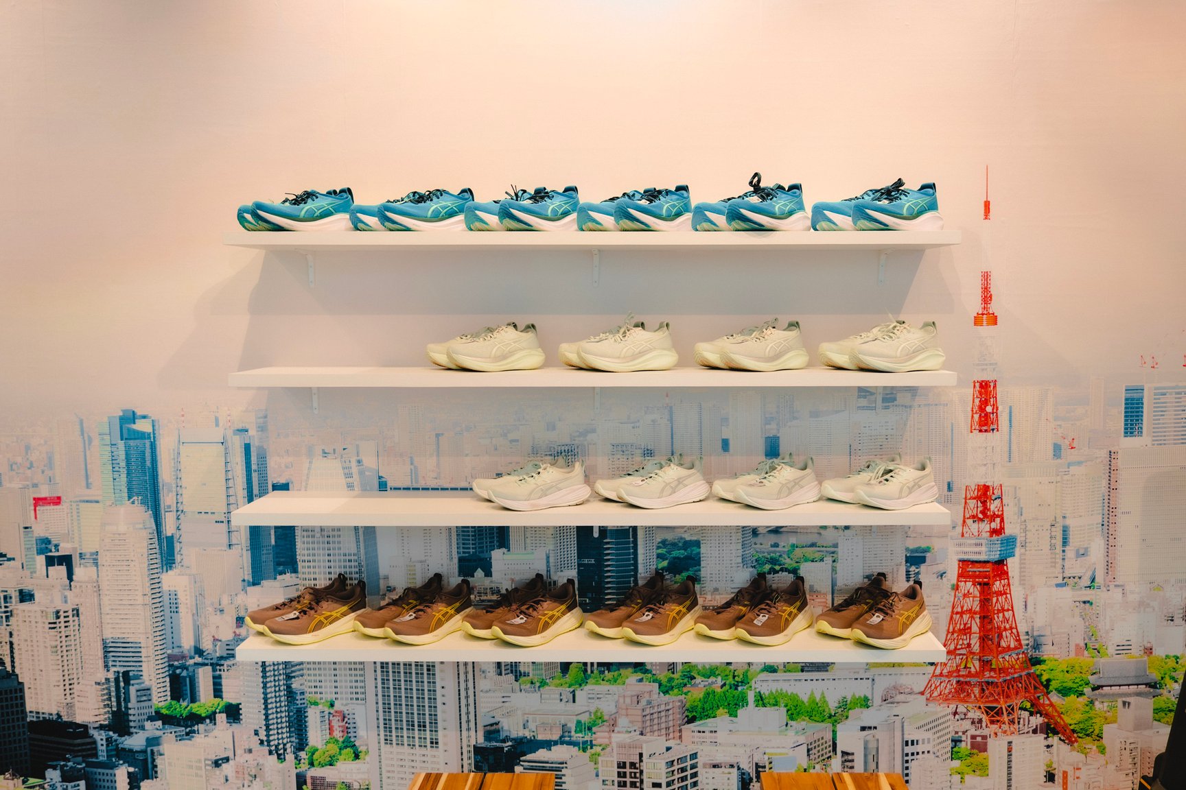 アシックスのランニングイベントの会場内