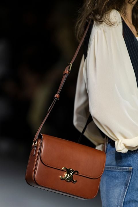 セリーヌのバッグ「トリオンフ」/2020年春夏コレクションランウェイより