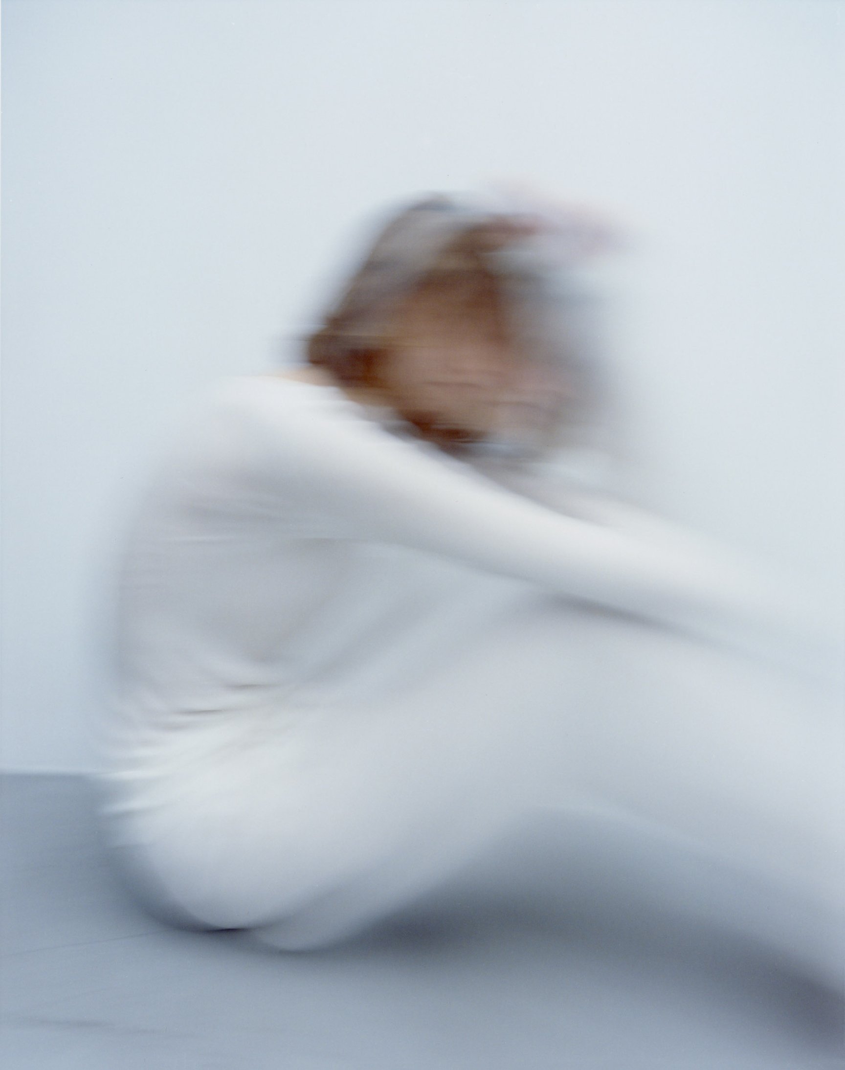 モデルを起用したヴィジュアル