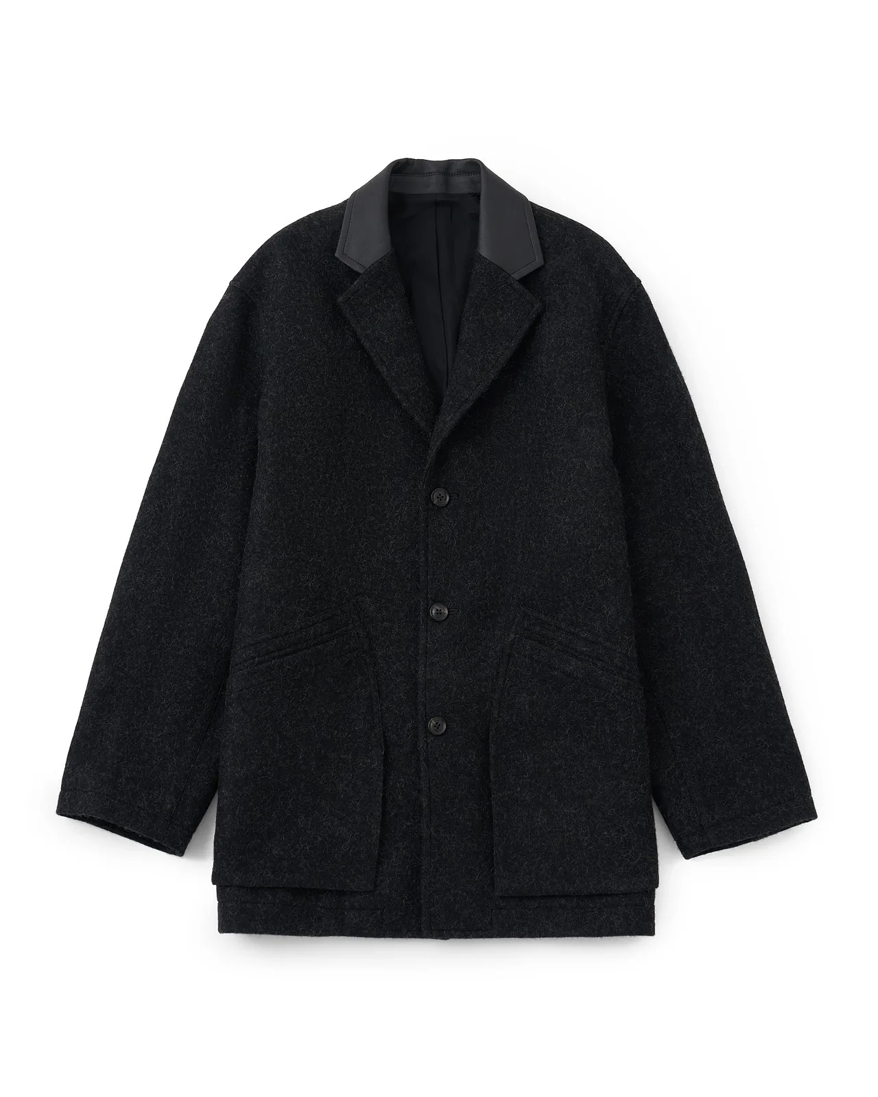 イレニサのレザーカラージャケット