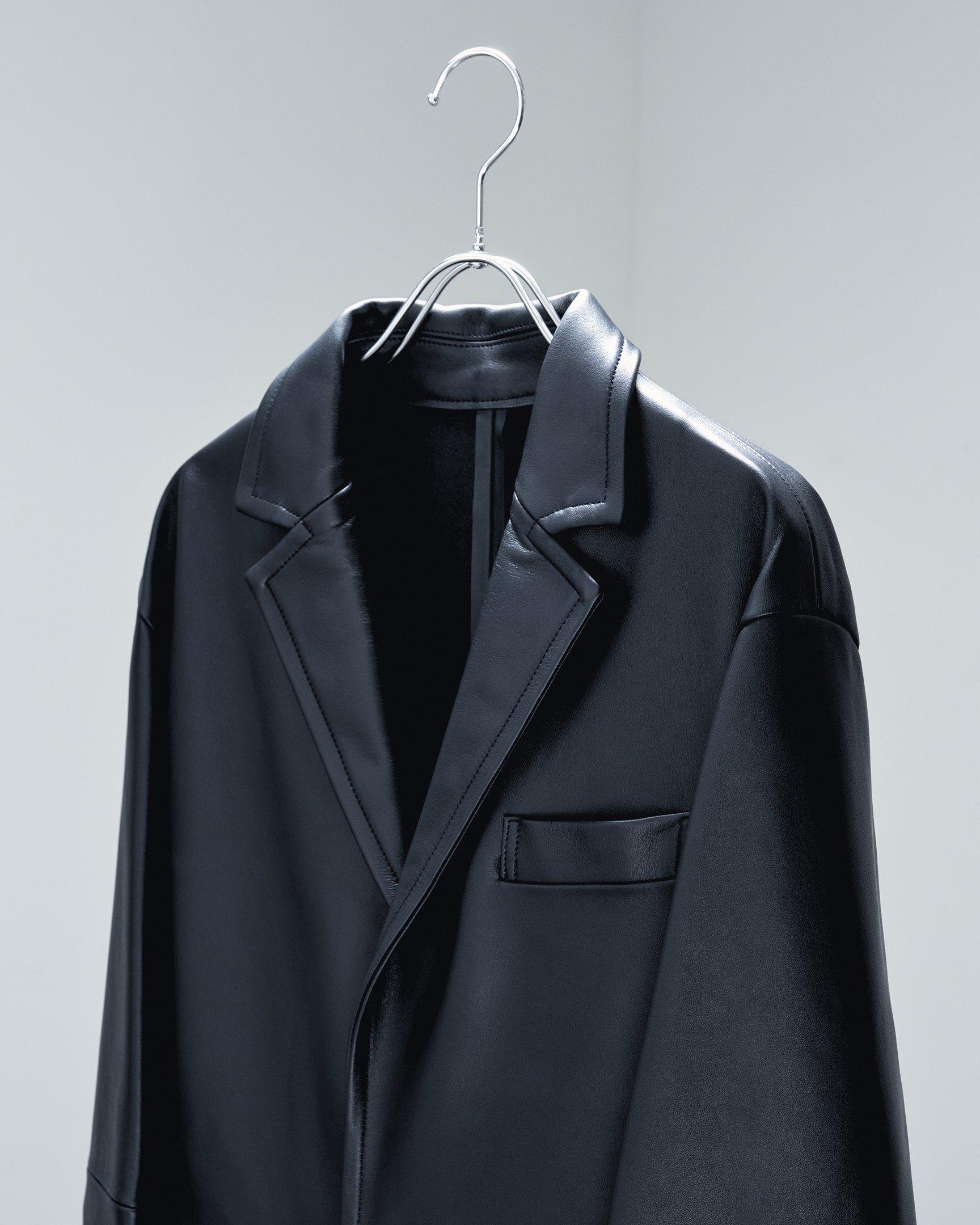 ポステレガントのジャケット