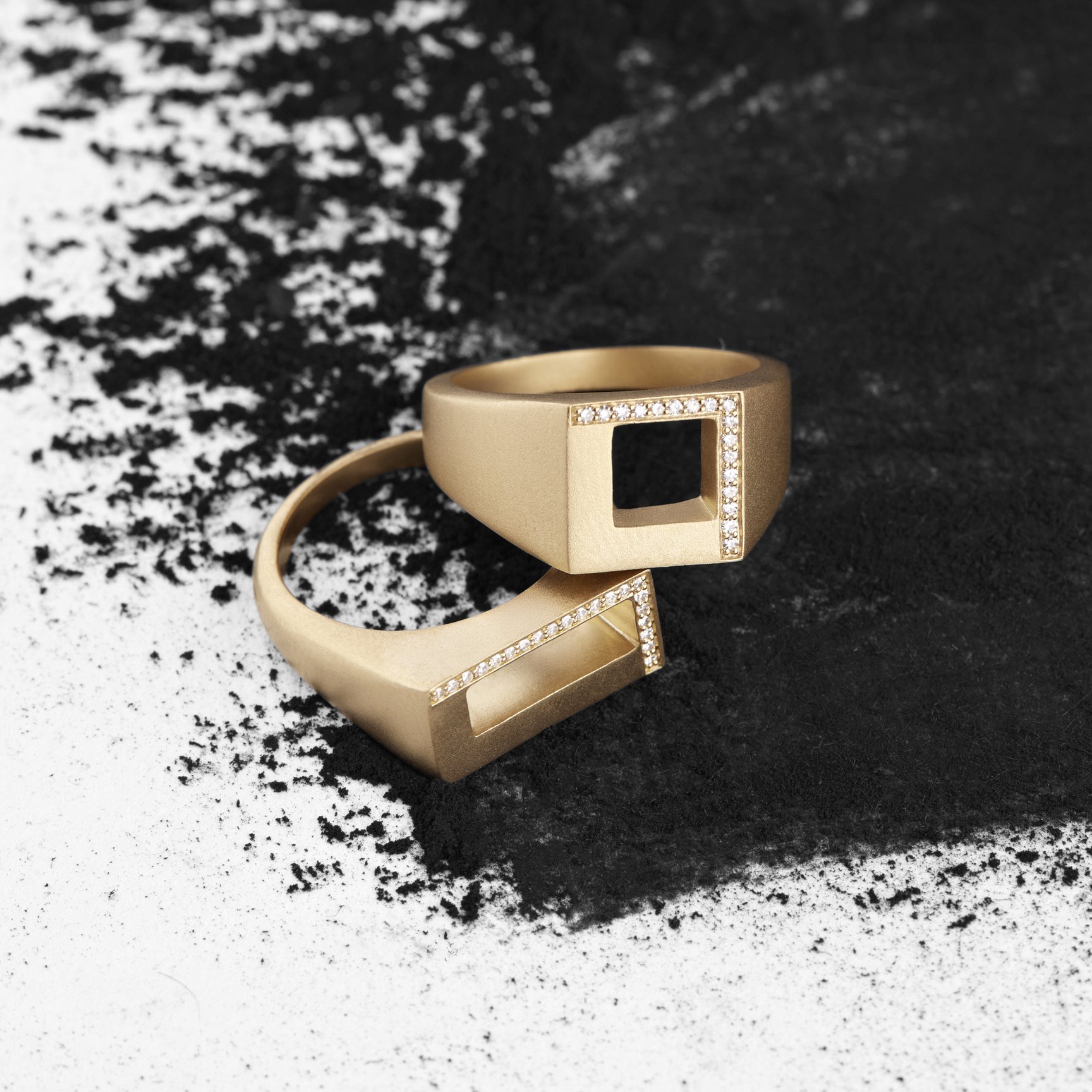 BLANC IRISジュエリー