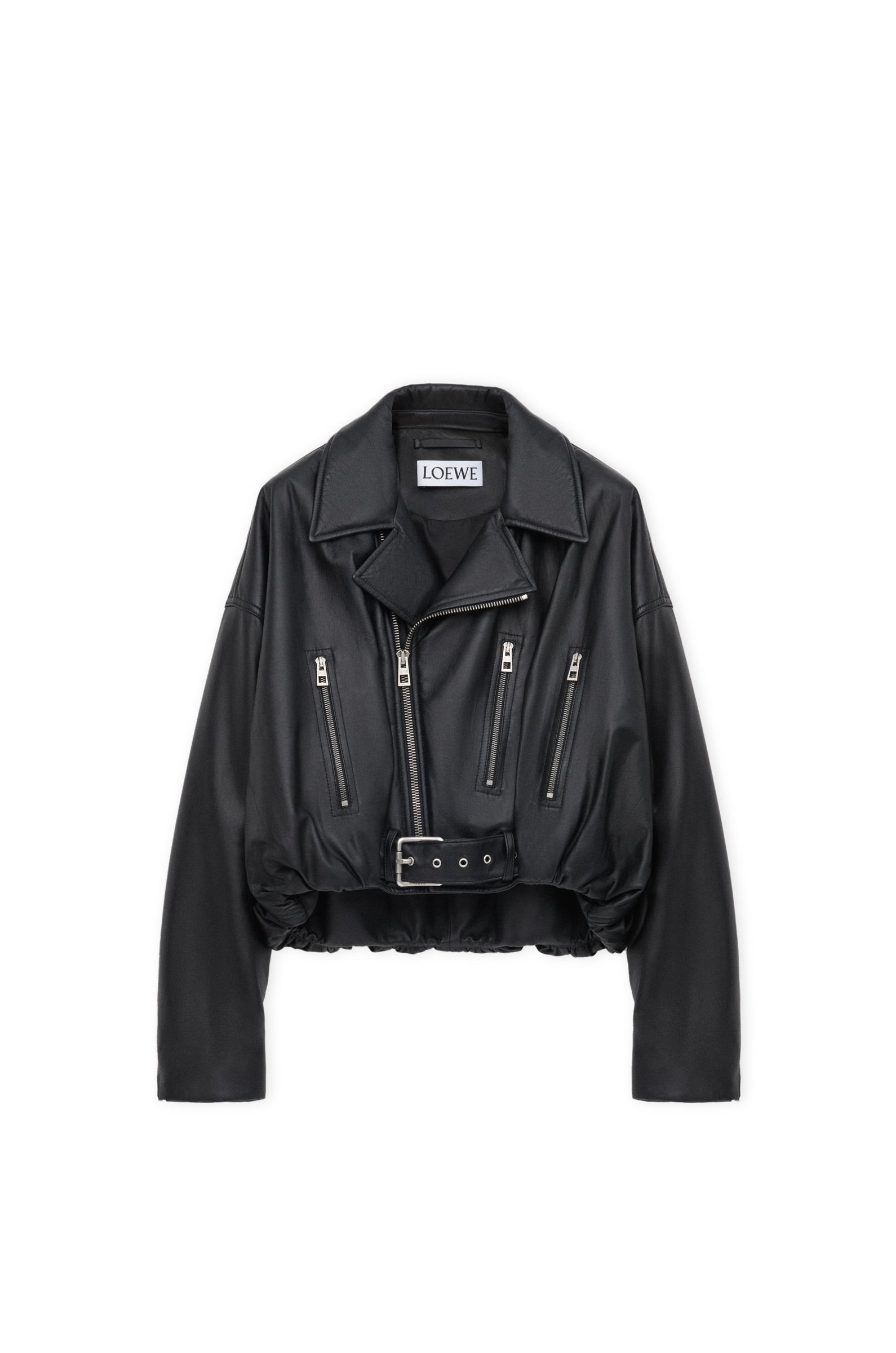 LOEWEの2026年春夏プレコレクションのアイテム画像