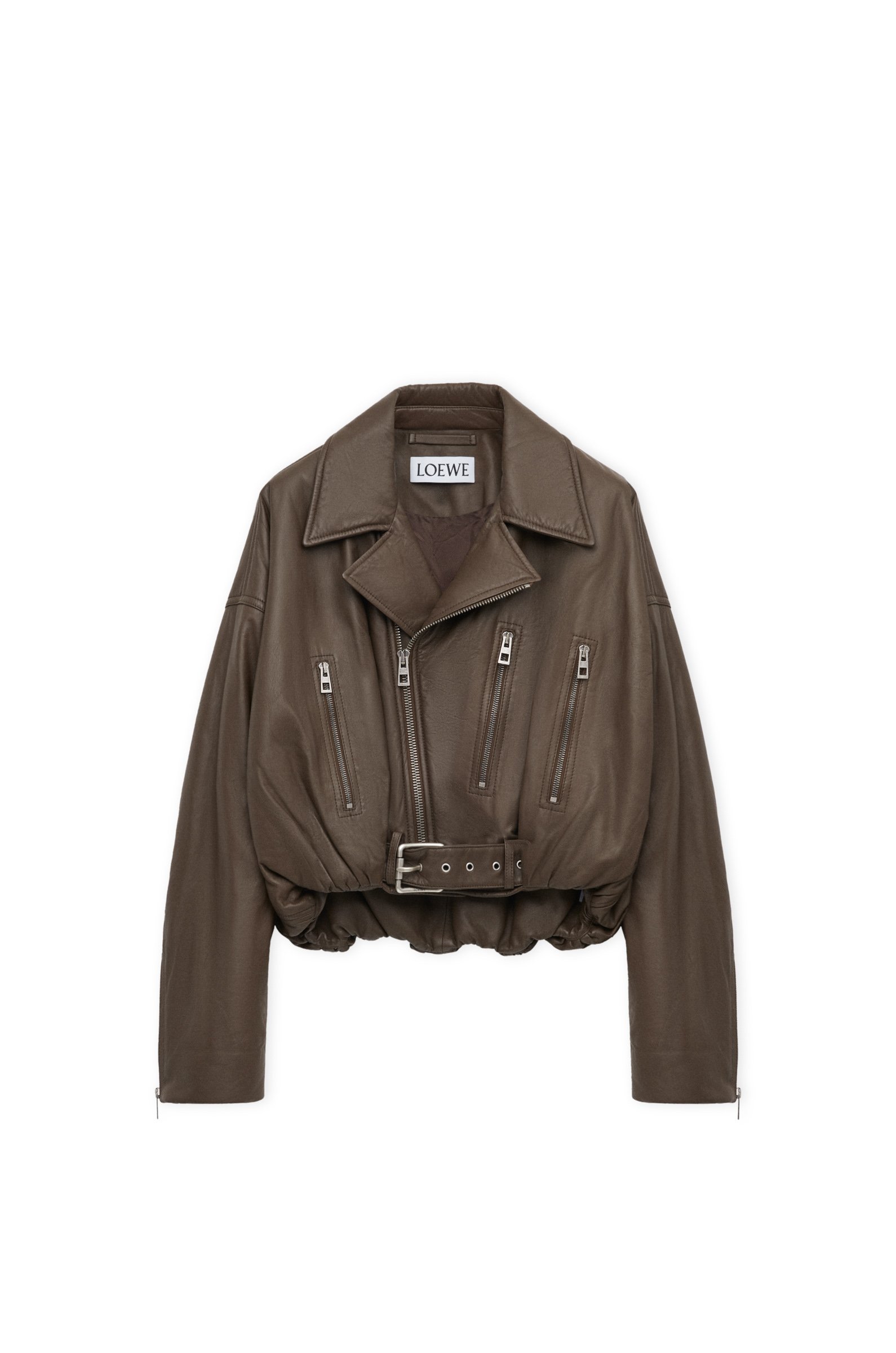 LOEWEの2026年春夏プレコレクションのアイテム画像