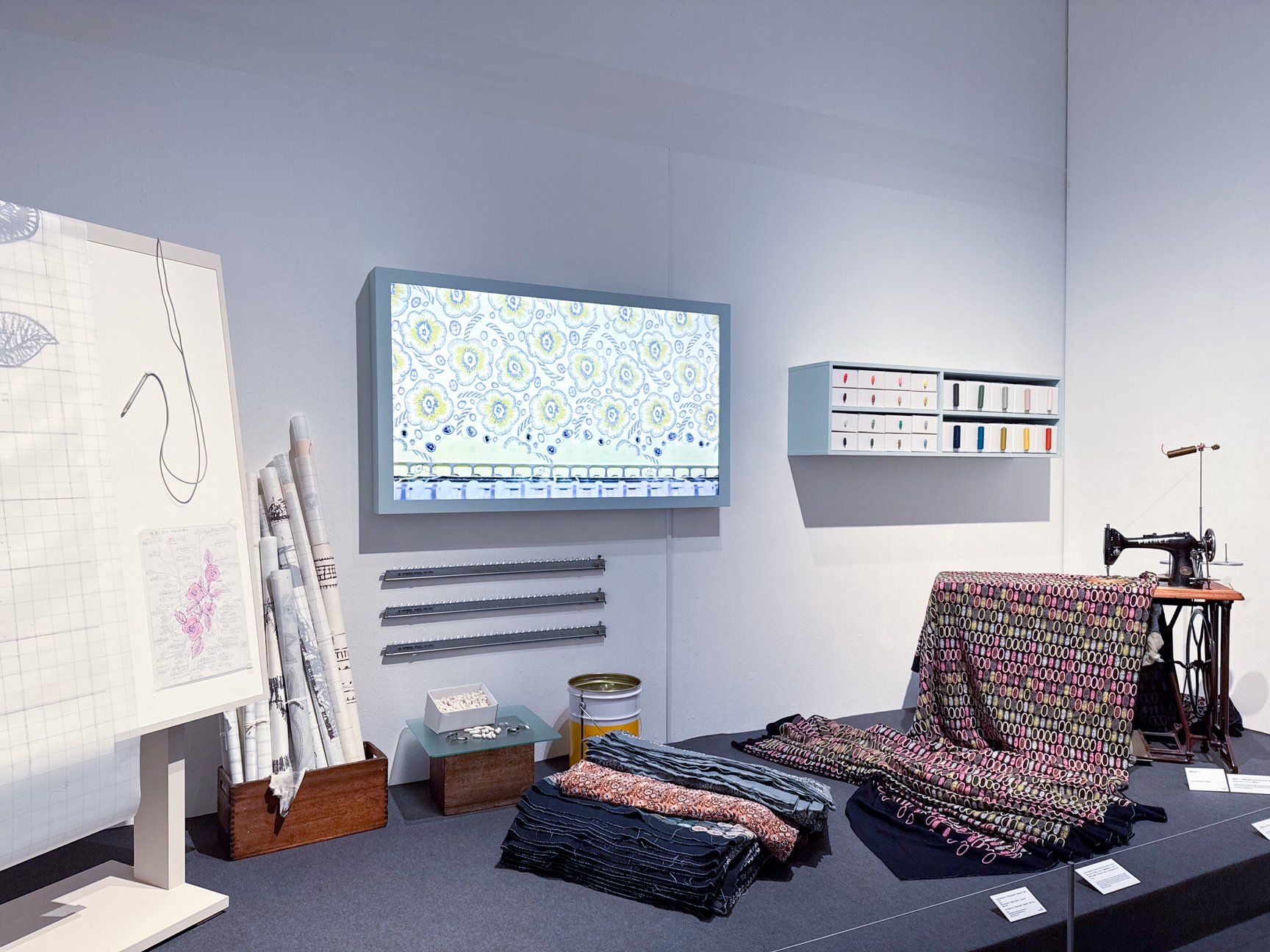 「ensemble」の展示の様子