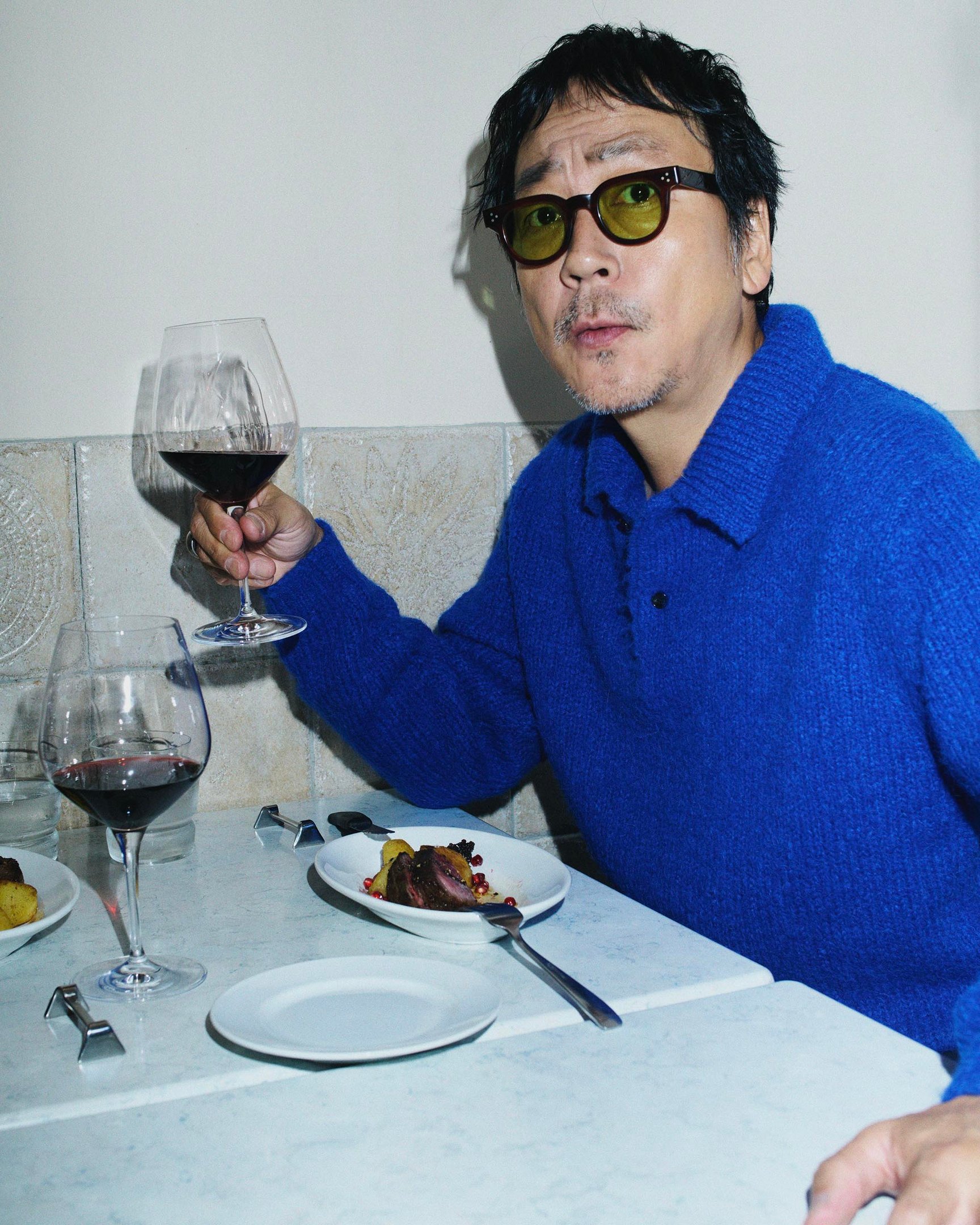 俳優の大森南朋、小野ゆり子、麿赤兒を起用したユナイテッドアローズのキャンペーンのキーヴィジュアル