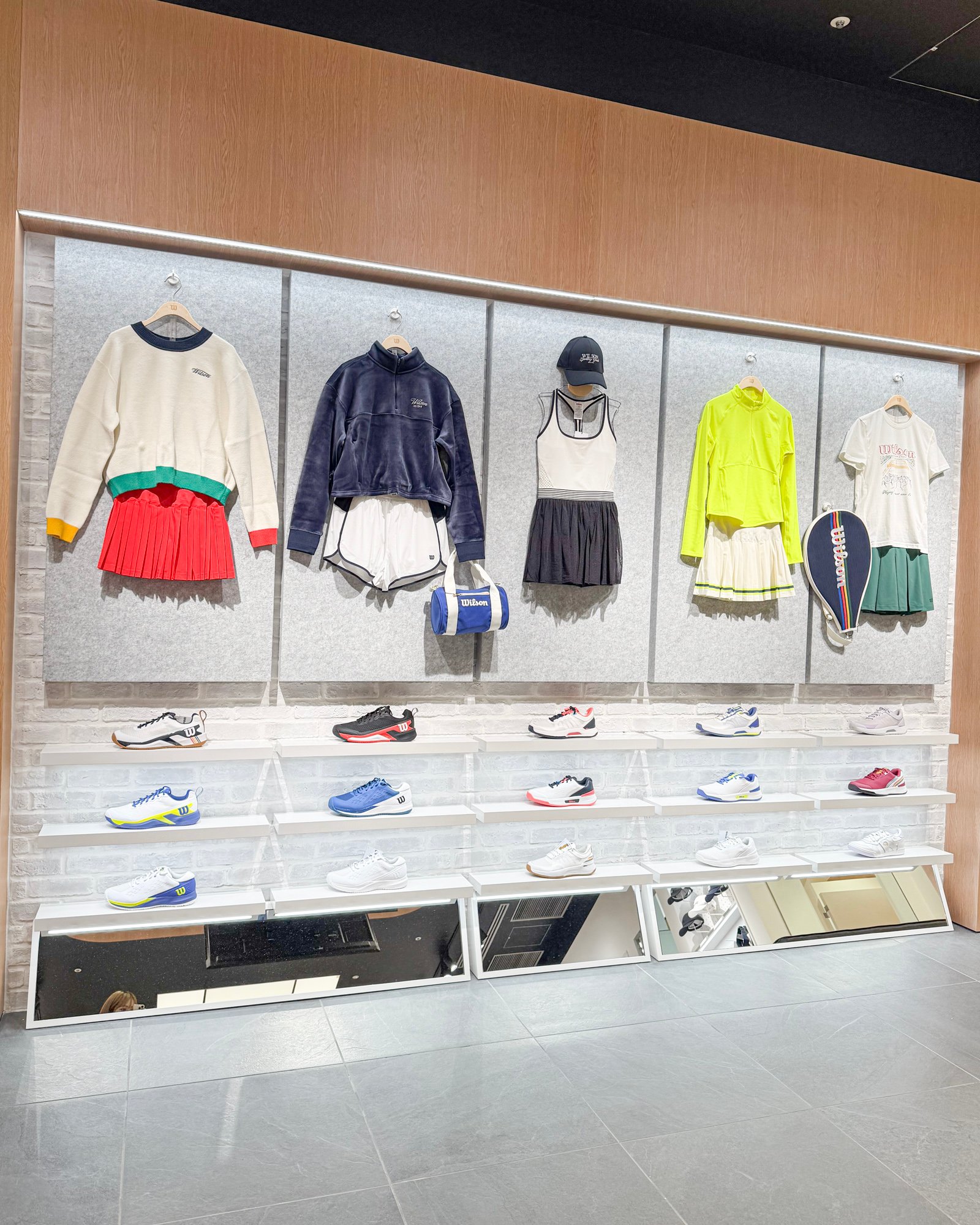 ウイルソン東京丸の内店の店内