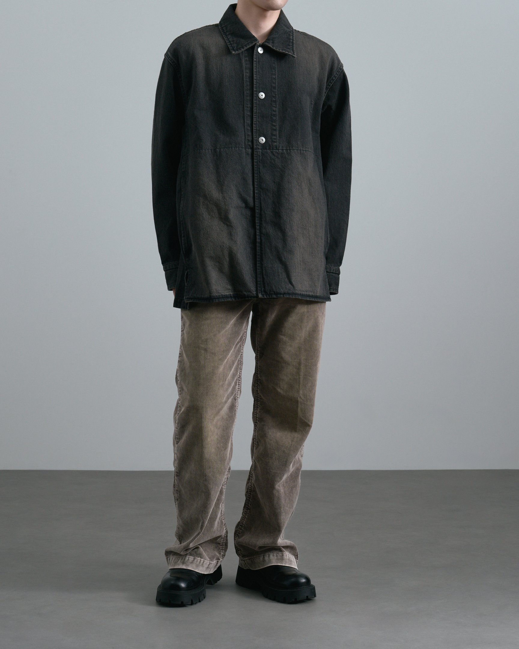 N.ハリウッドのコーデュロイパンツ