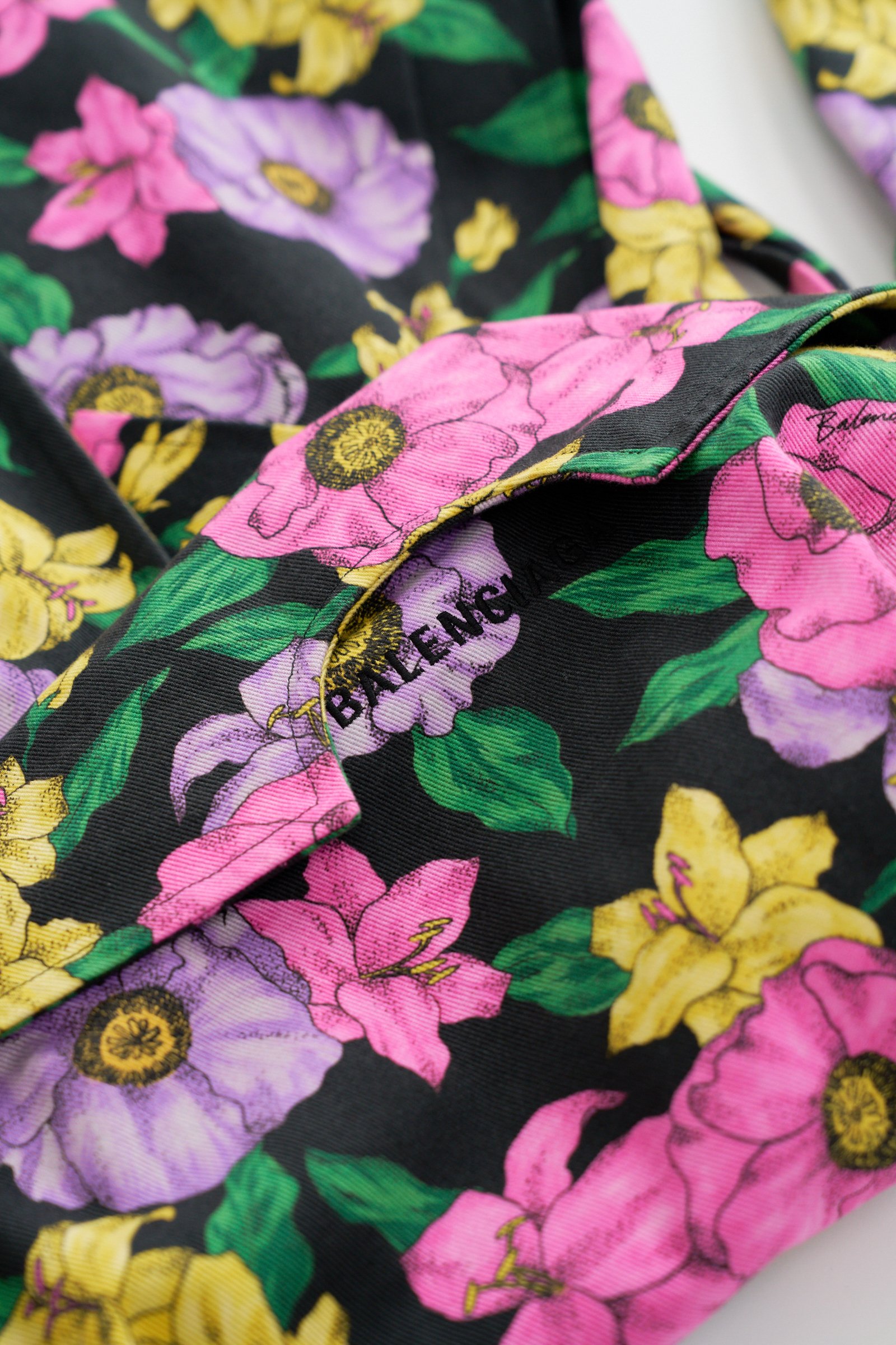 BALENCIAGAのコート