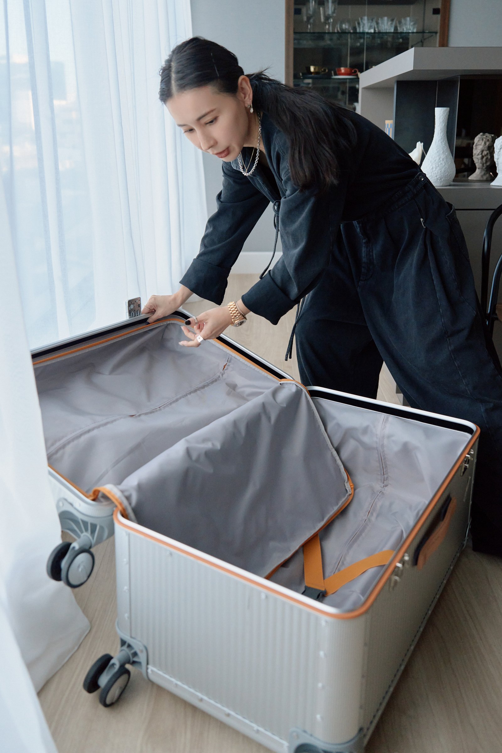 ローローのキャリーケース画像