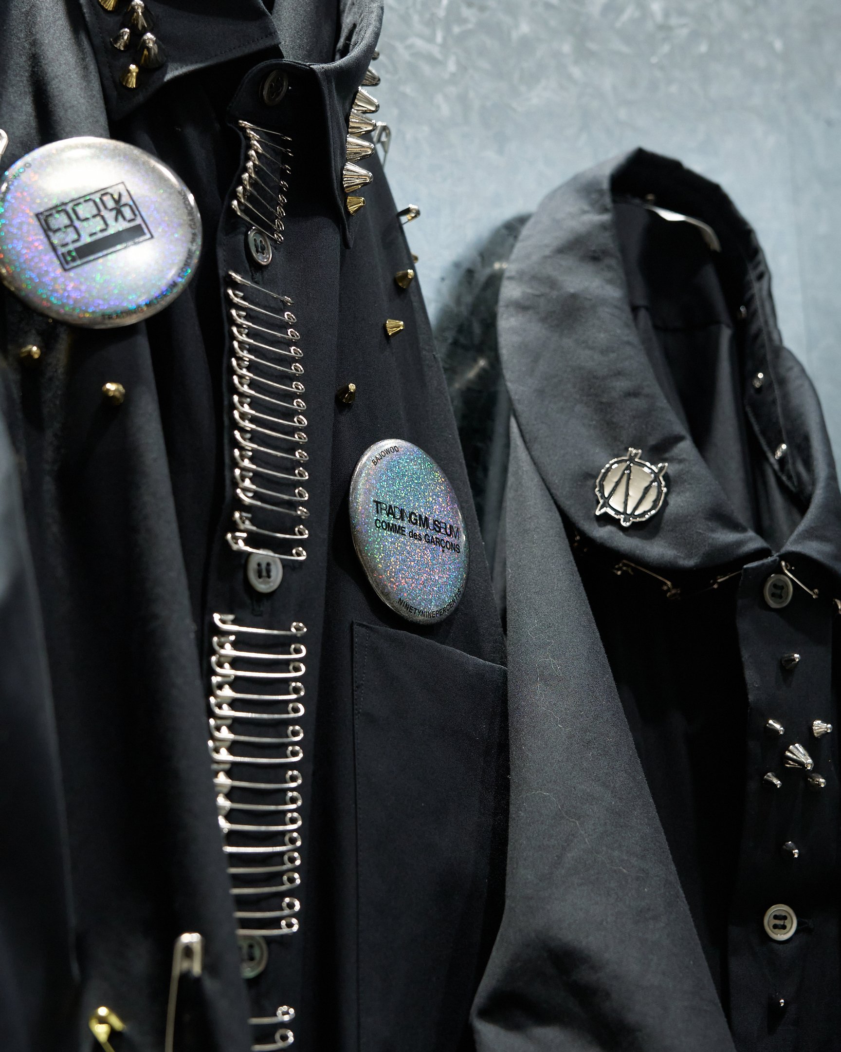 トレーディング ミュージアム コム デ ギャルソンとバジョウのコラボコレクション