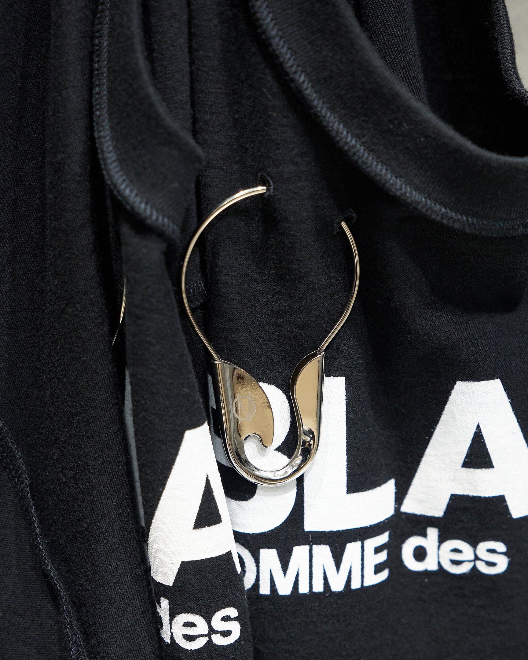 トレーディング ミュージアム コム デ ギャルソンとバジョウのコラボコレクション