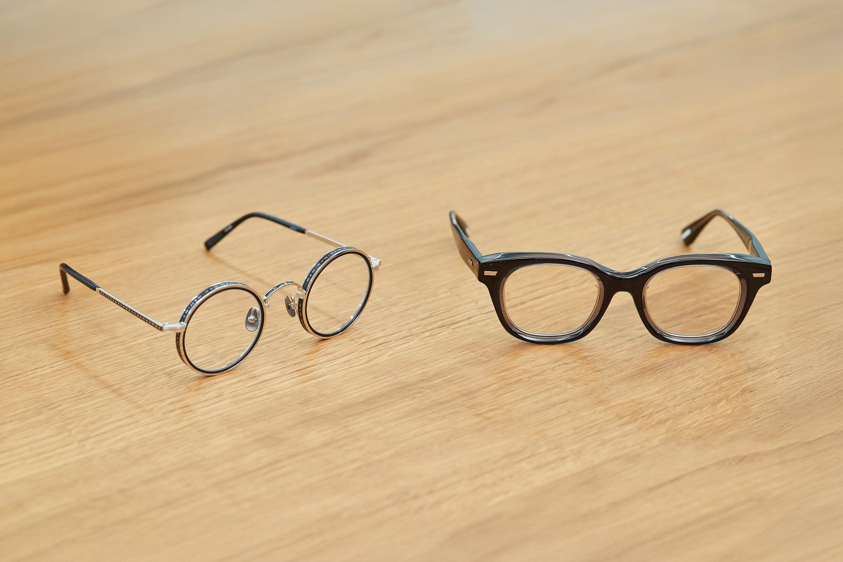 マツダの眼鏡画像