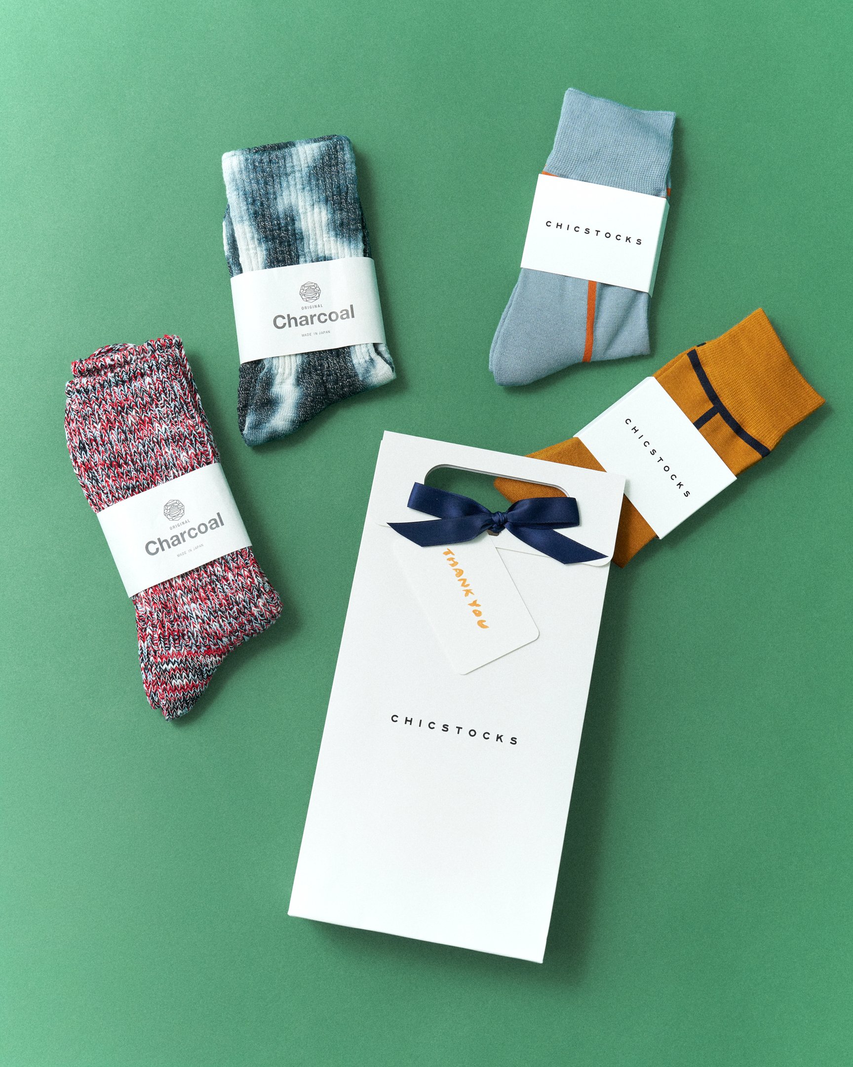 並べられた靴下