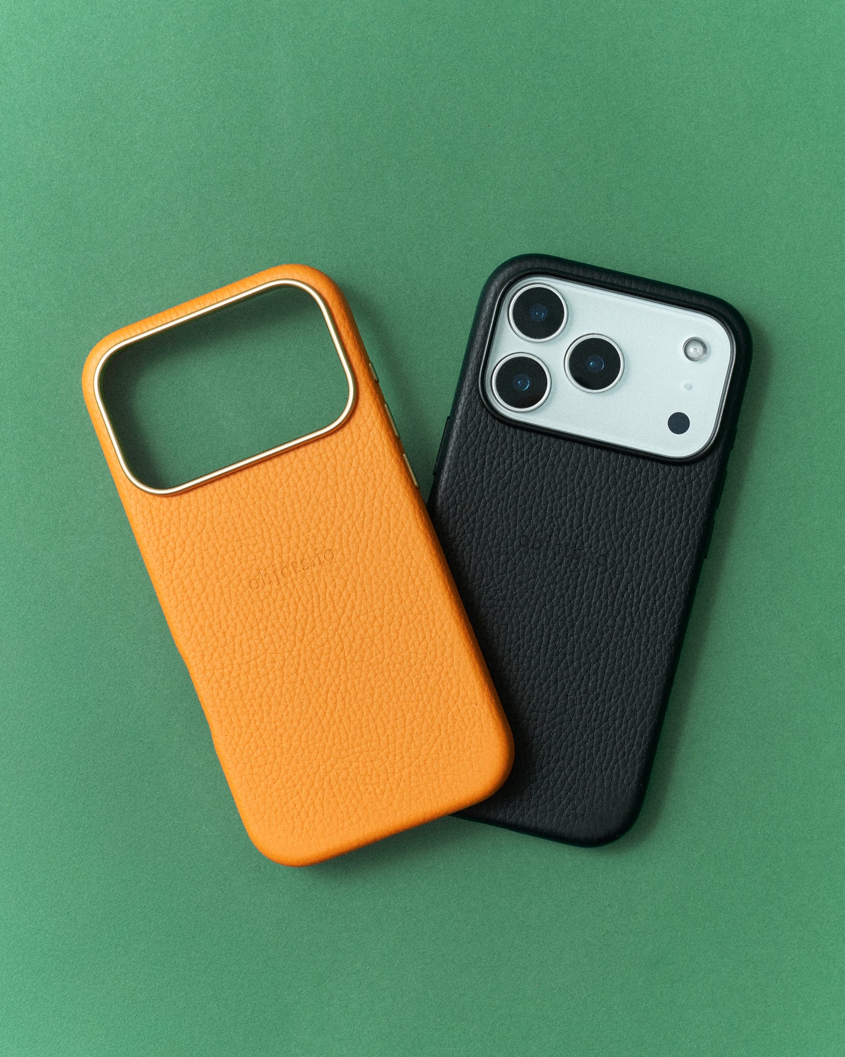 並べられたアイフォンケース