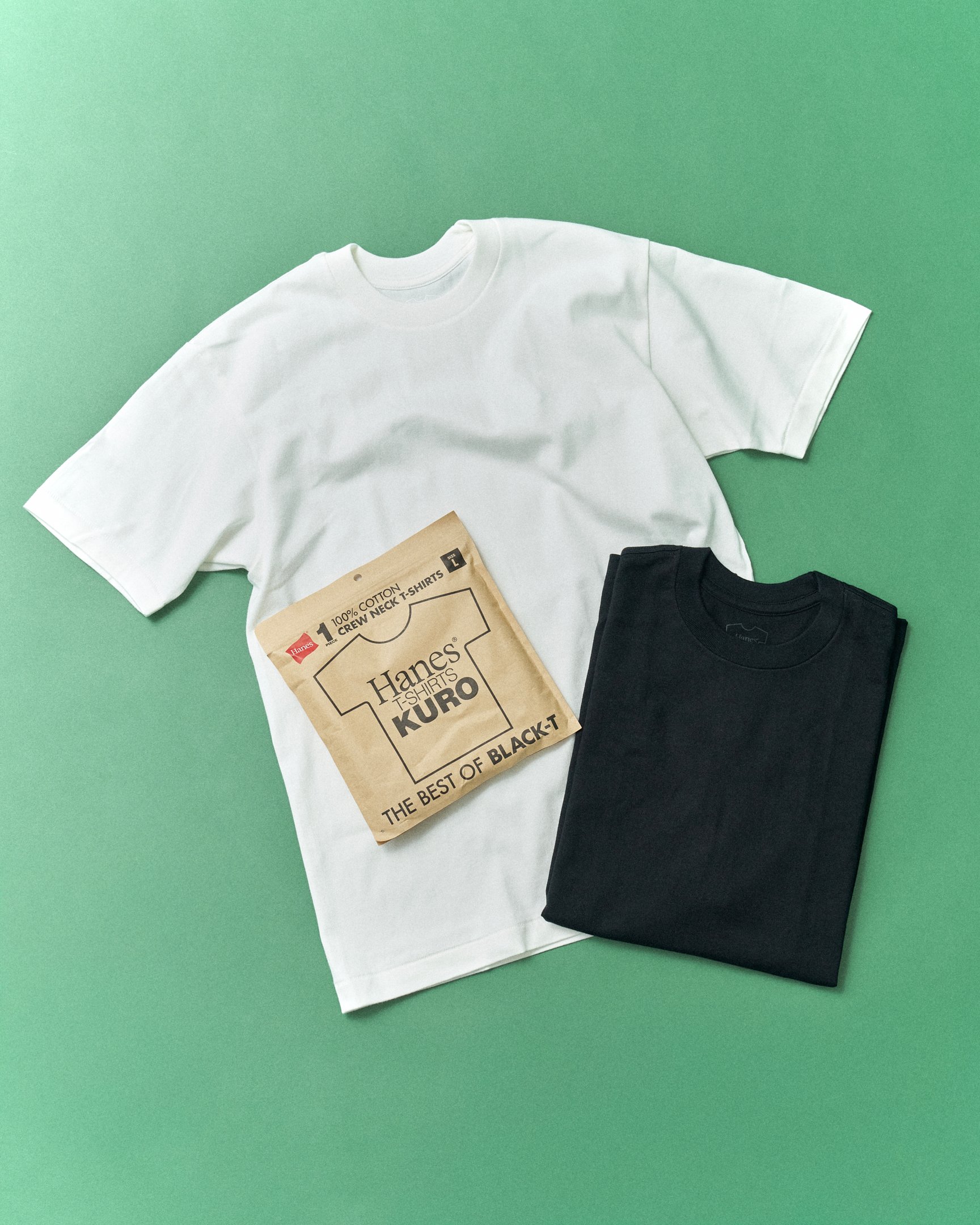 並べられたTシャツ