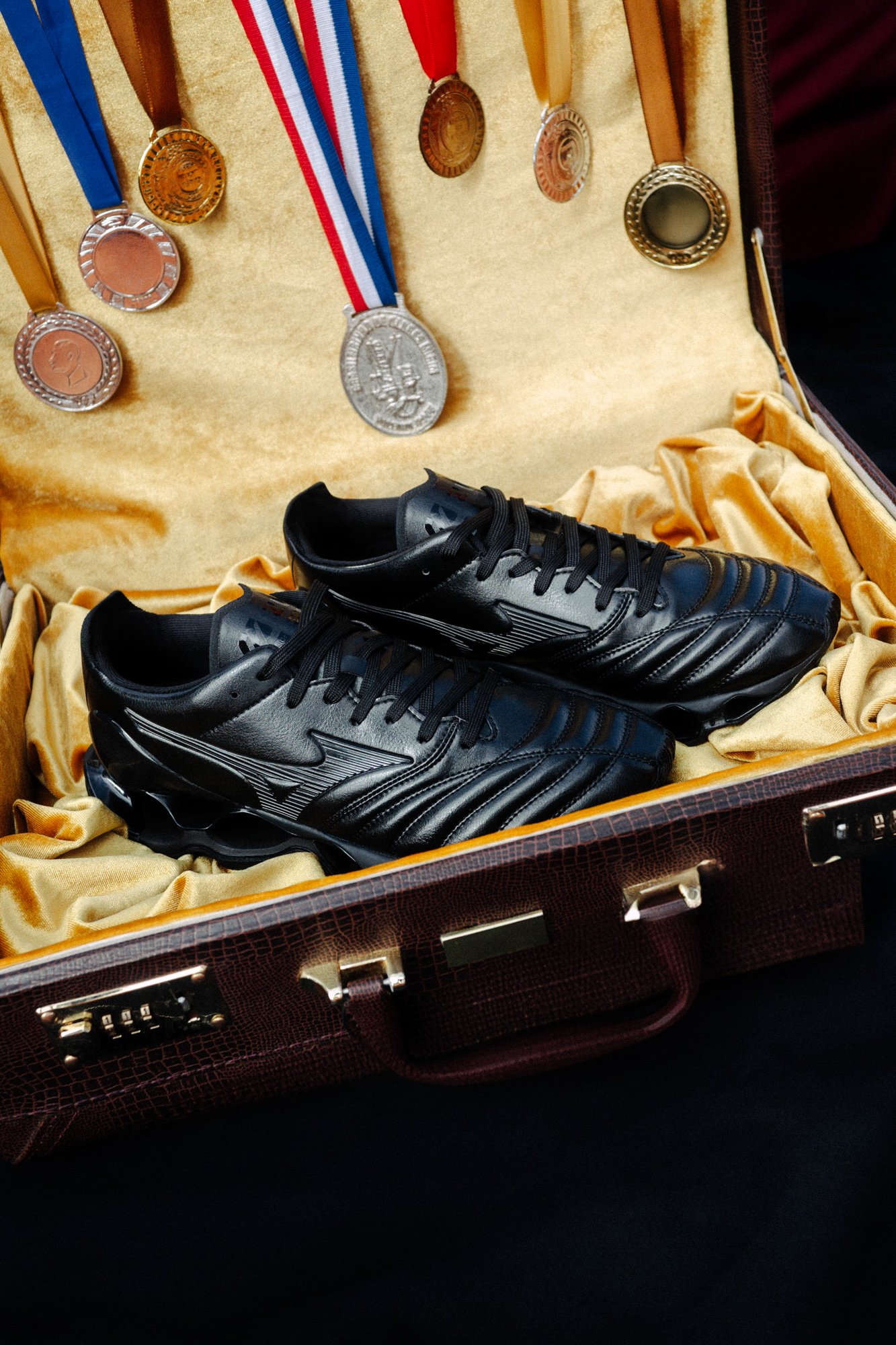 ミズノのシューズ画像