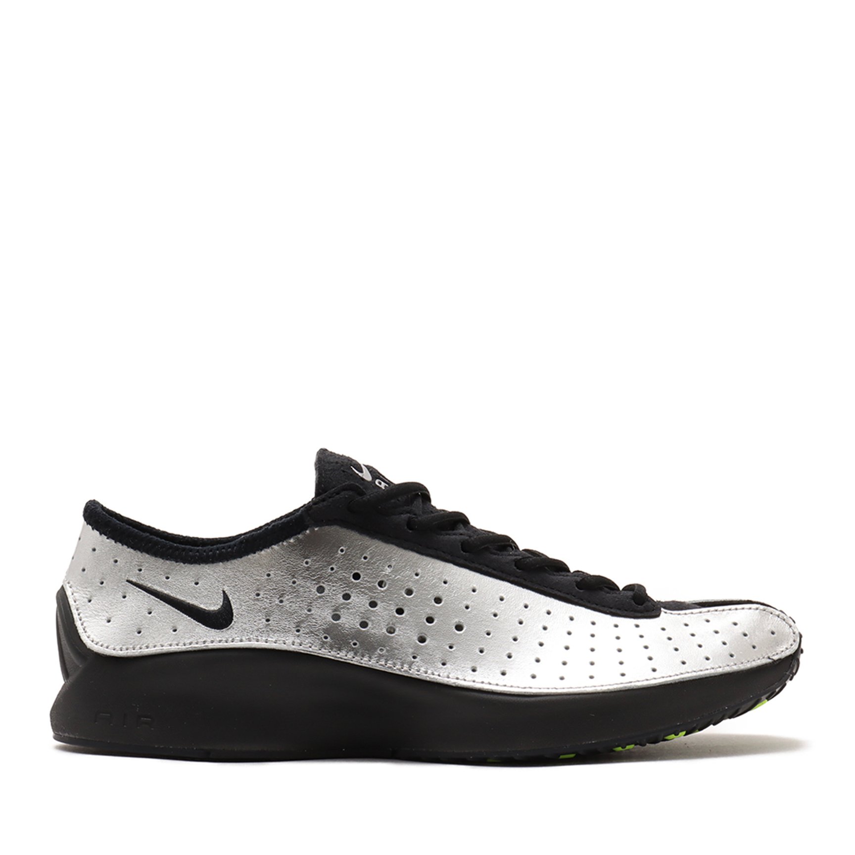 ����Щ`�Υ��˩`���`