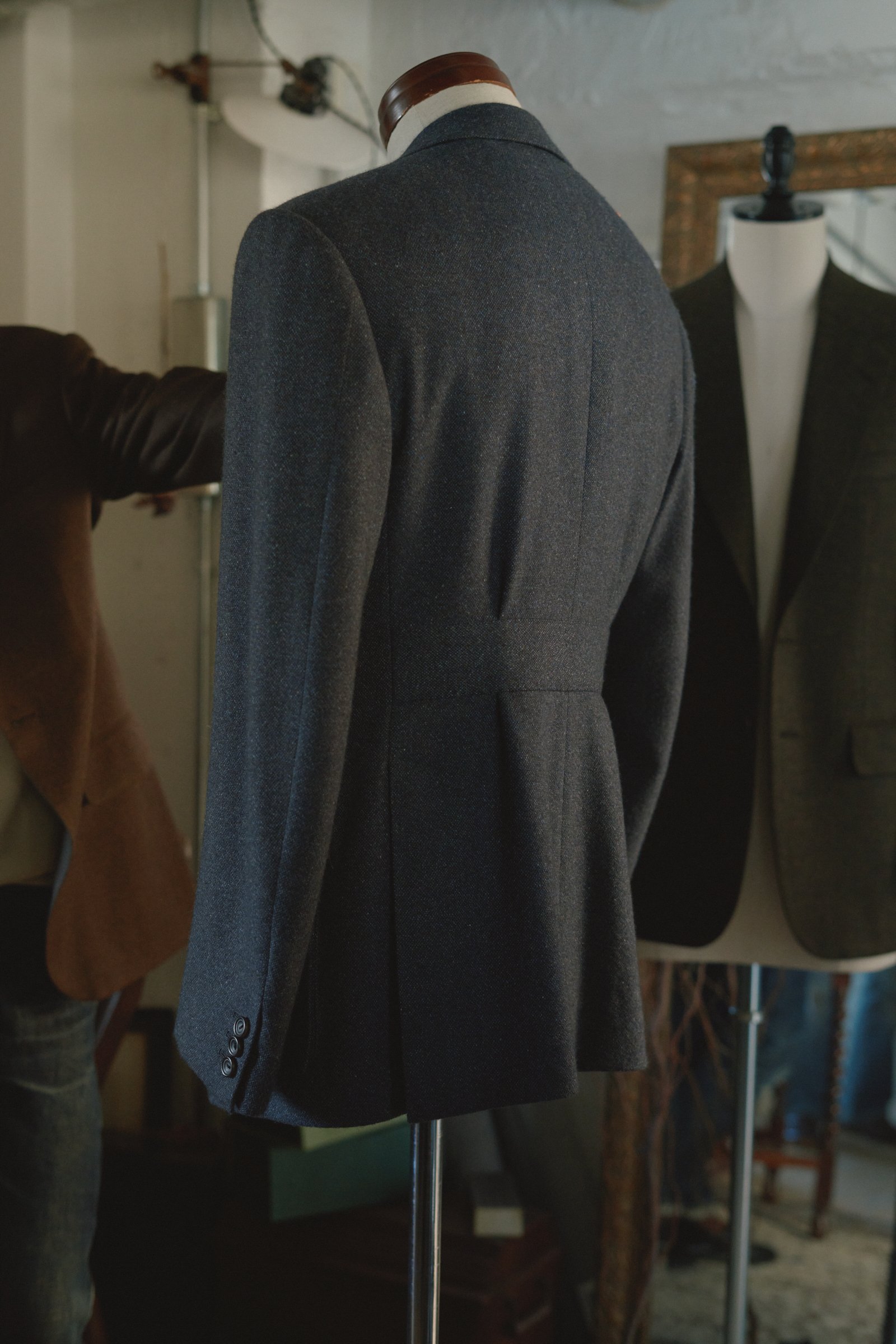 ビスポークテーラー 里和慶一のARCHIESのジャケット