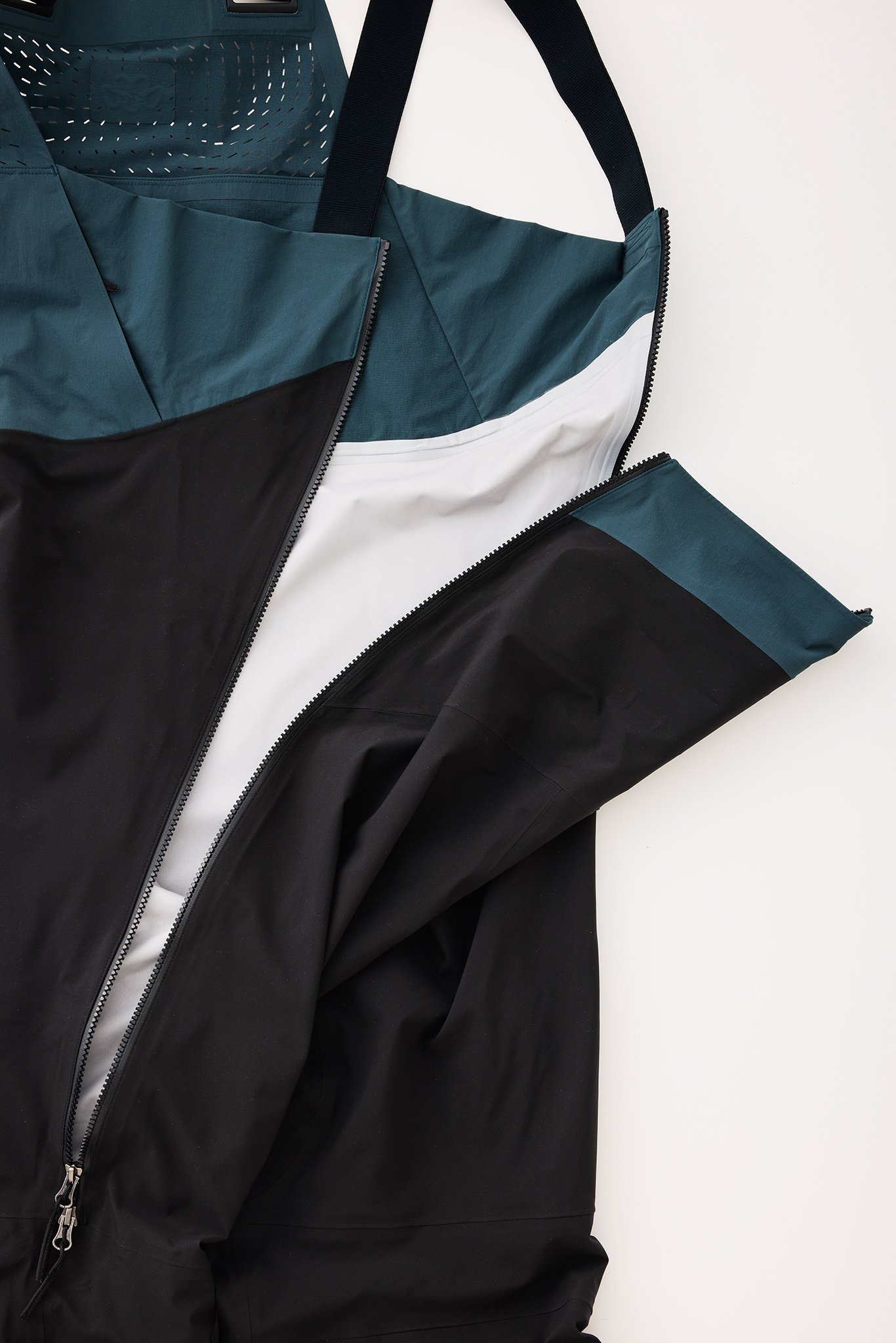 グローバルコレクションのビブパンツ画像