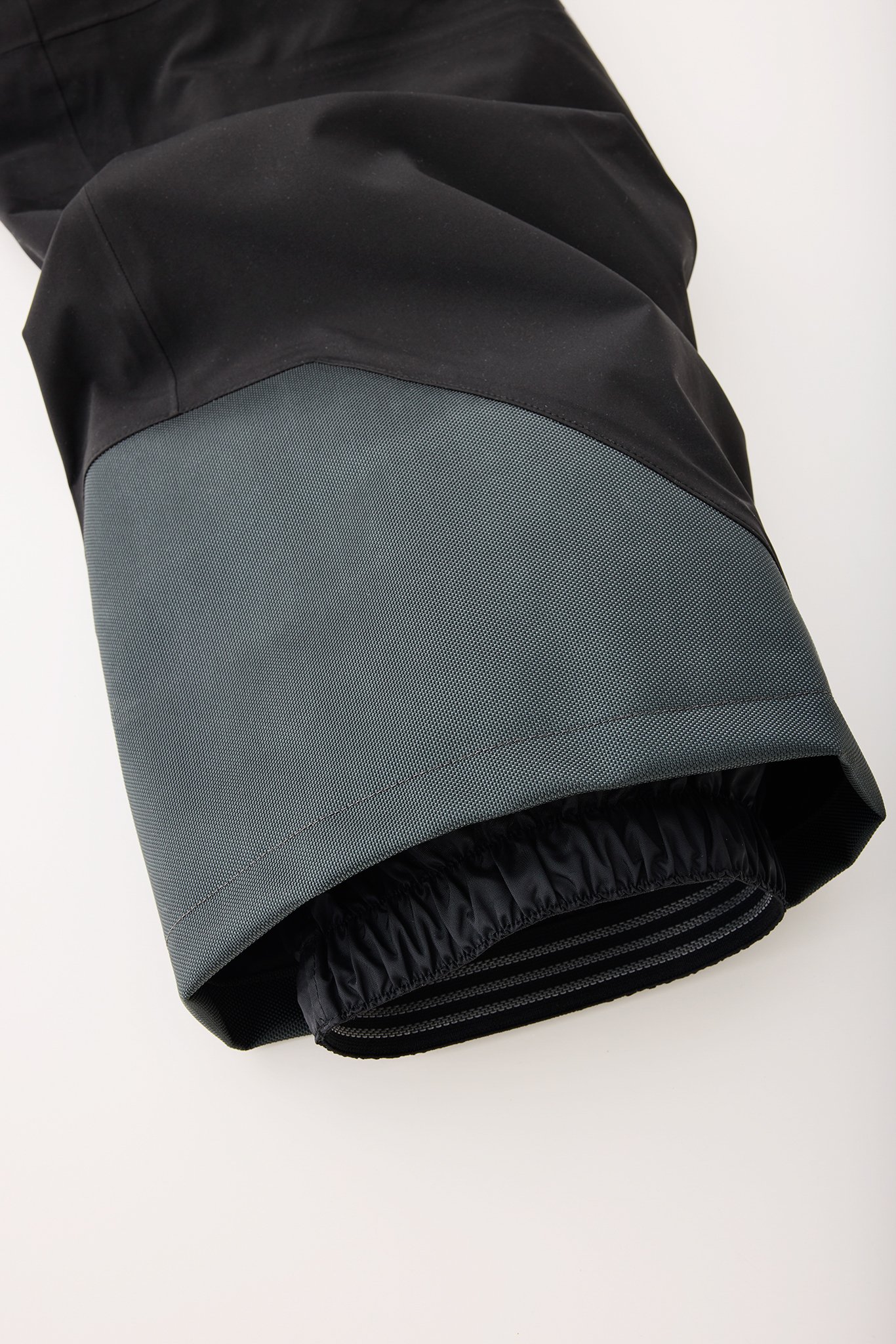 グローバルコレクションのビブパンツ画像