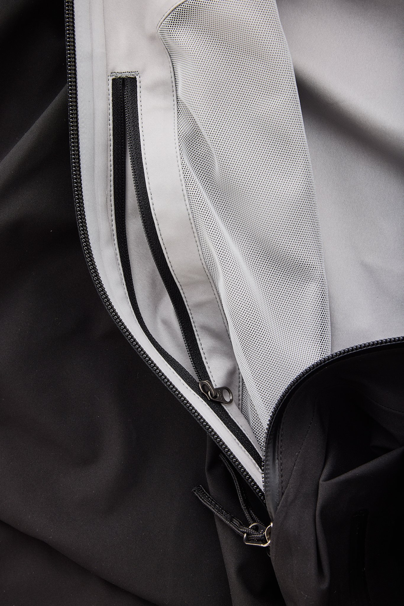 グローバルコレクションのシェルジャケット画像