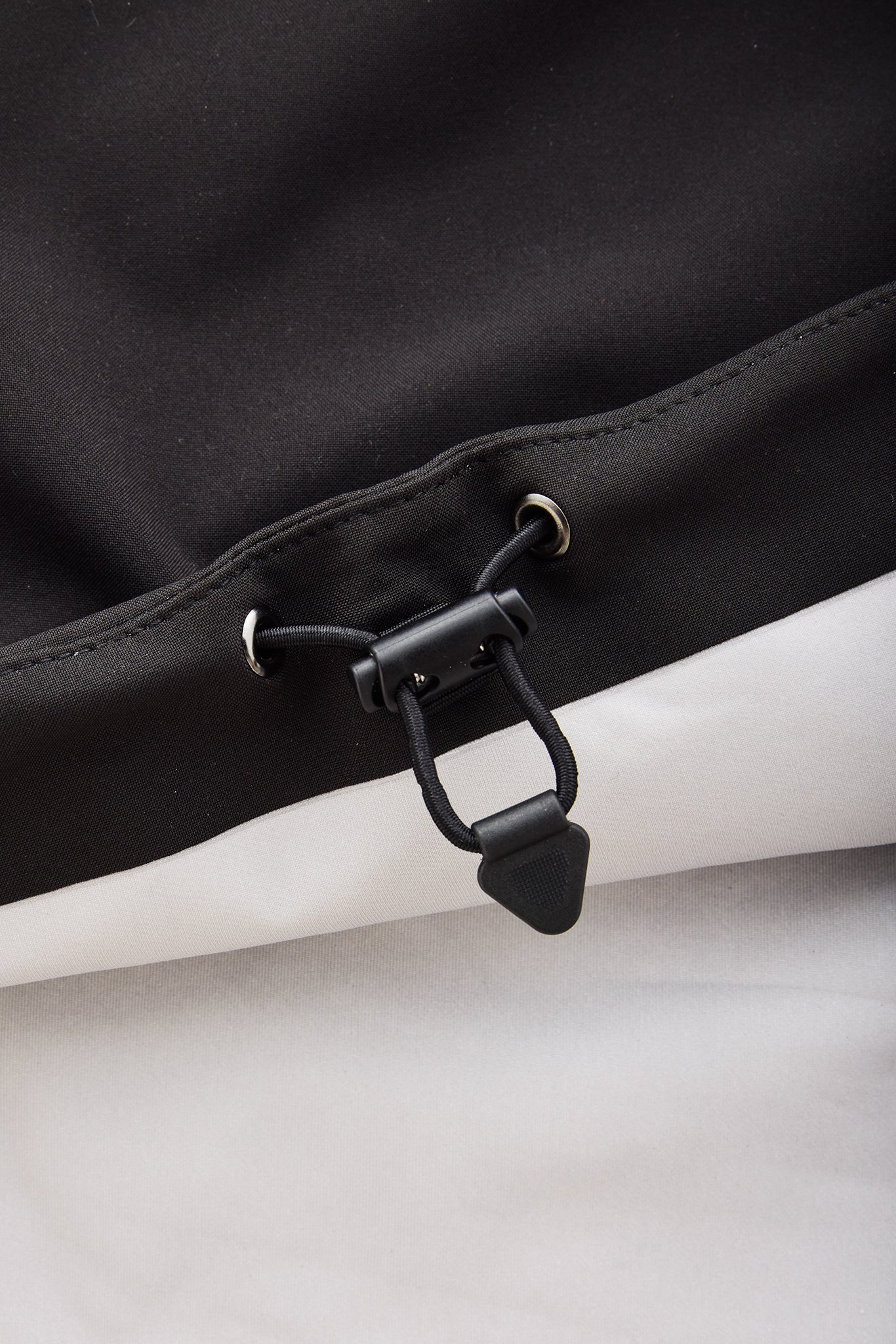 グローバルコレクションのシェルジャケット画像