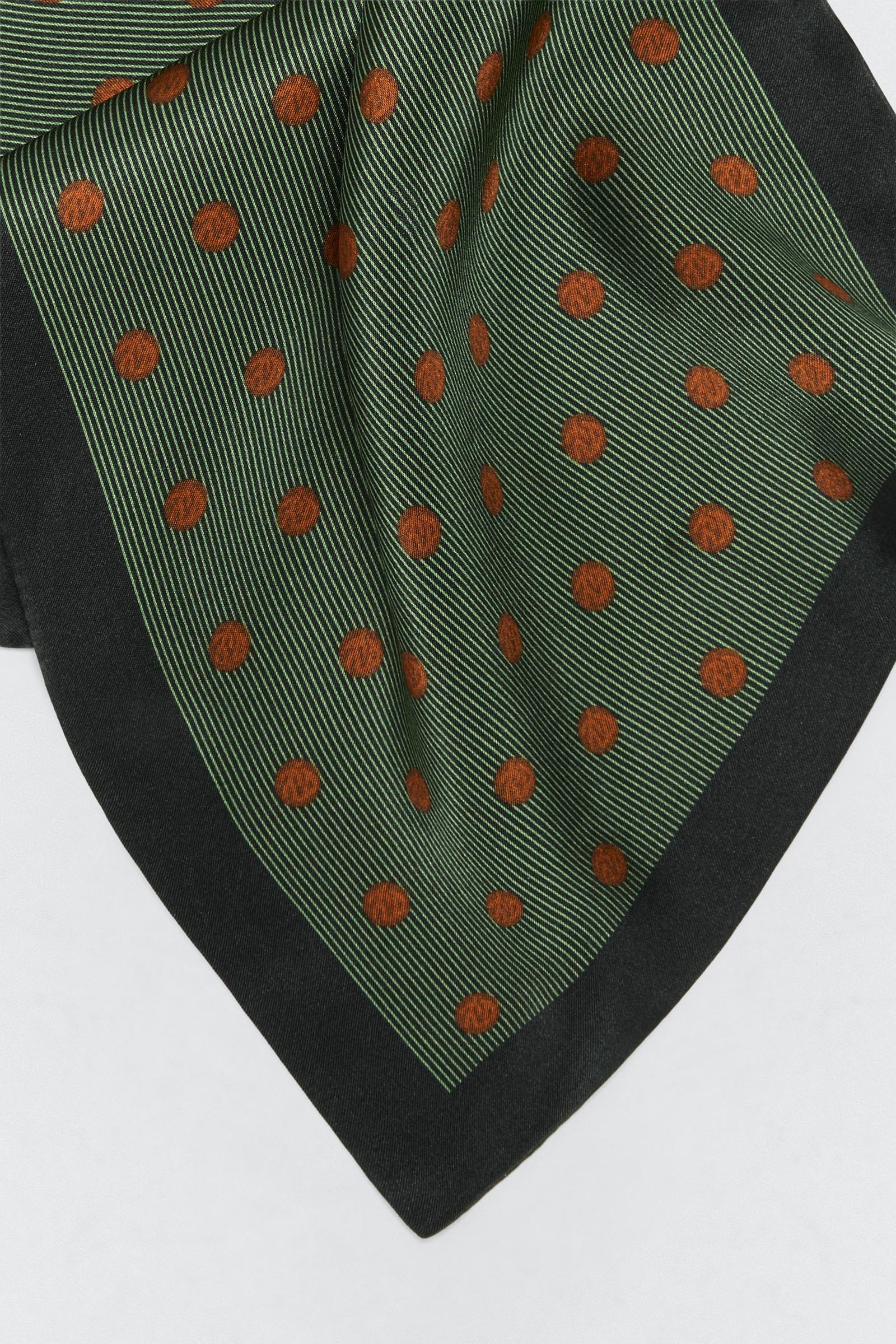 ZARA SOSHIOSTUKI WOMANのアイテム画像