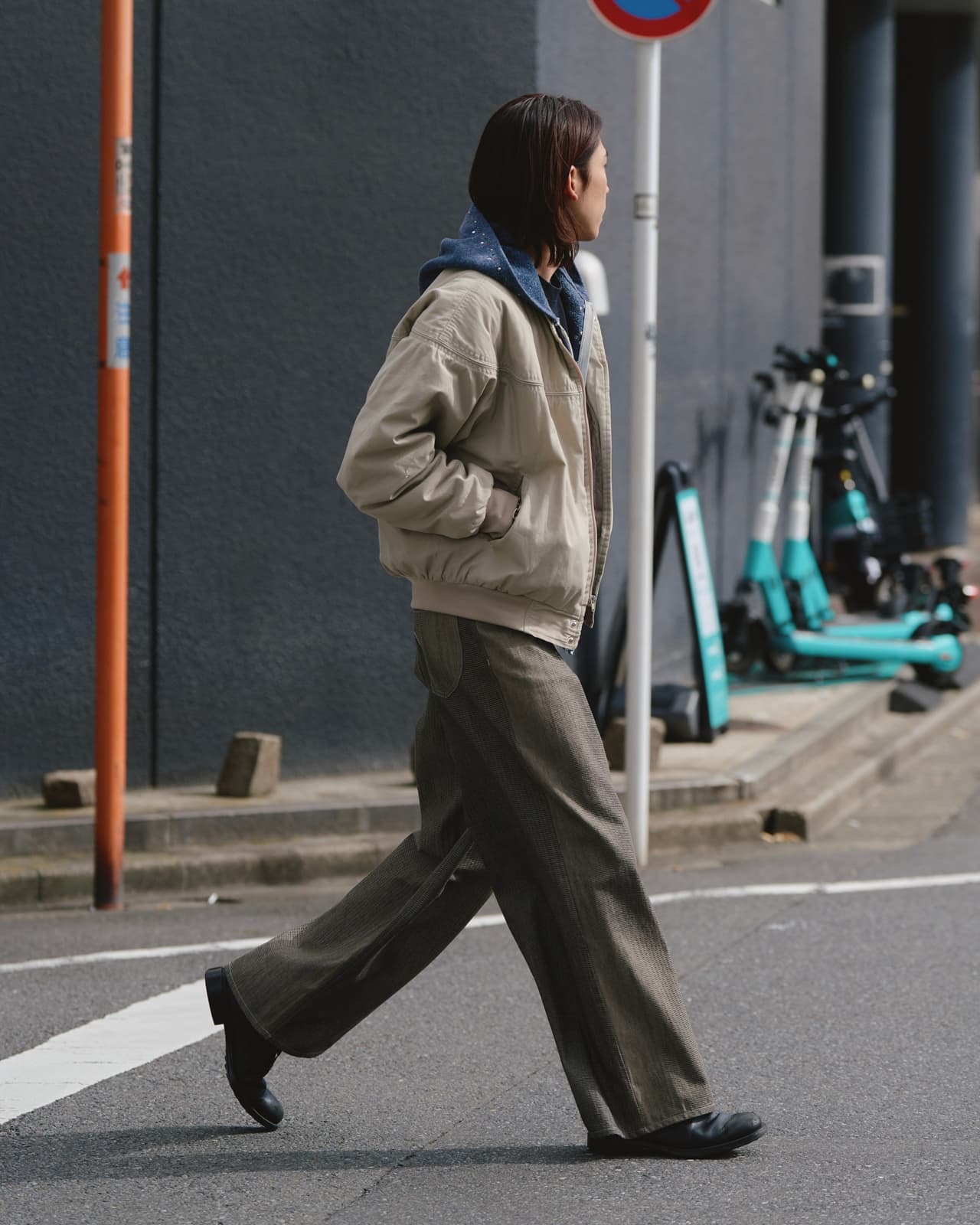 ハトラのデニムパンツ