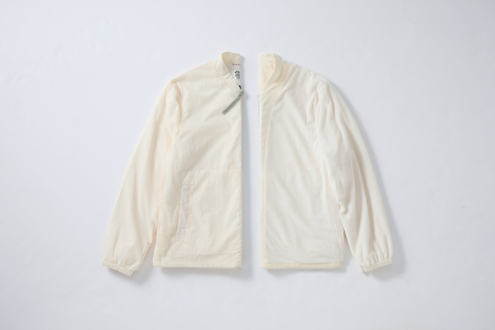 ACTIADAPT搭載ブルゾンの画像