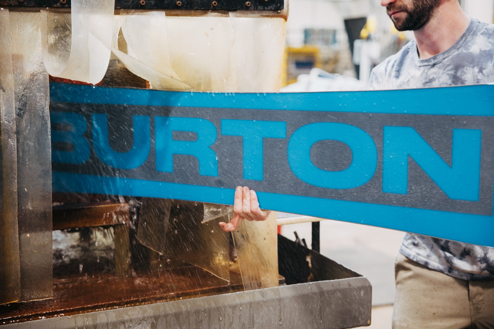 バートンが発売する「From Burton to the World」コレクションの関連画像