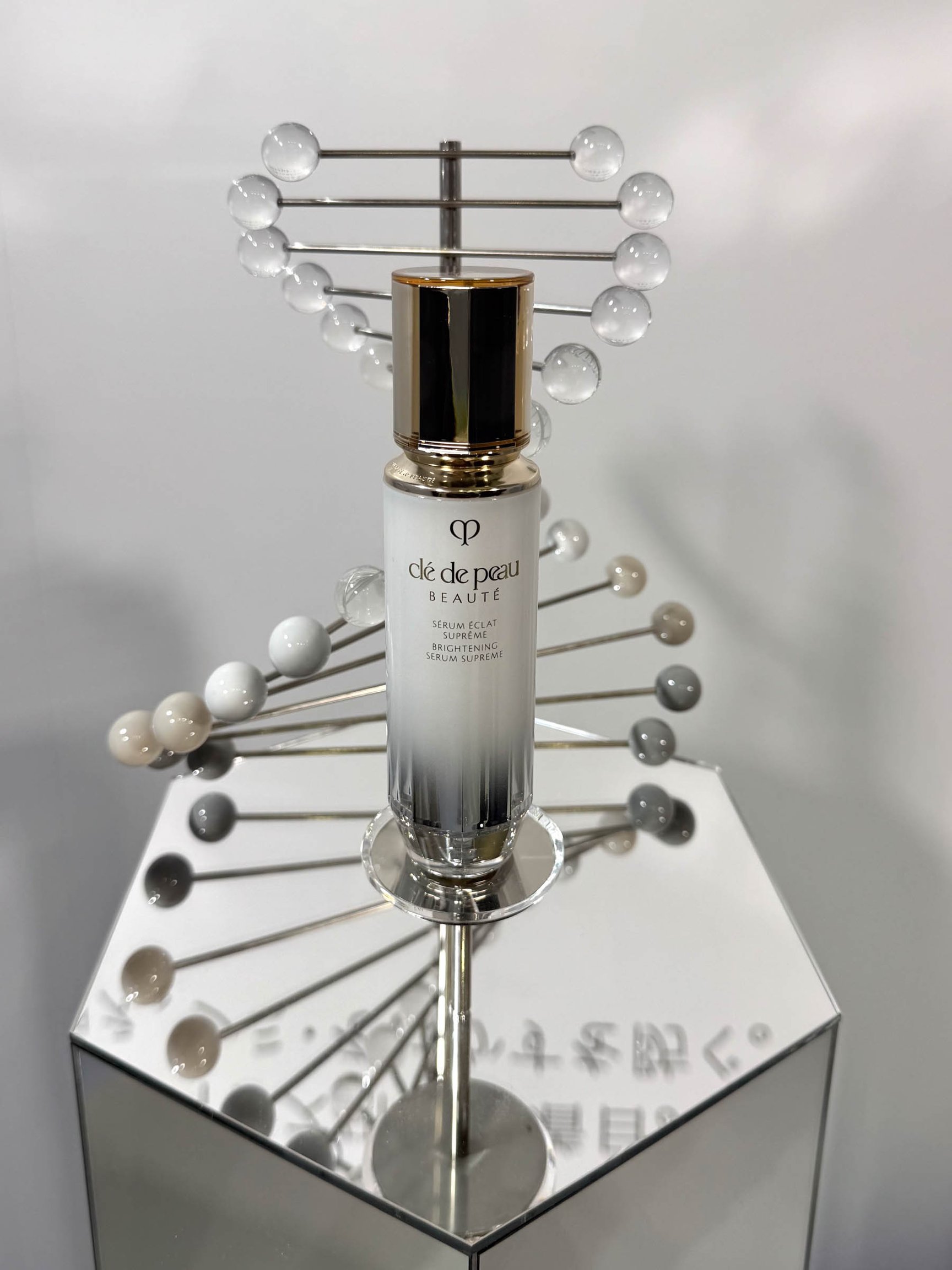 クレ・ド・ポー ボーテ セラムエクラS Ⅱの画像