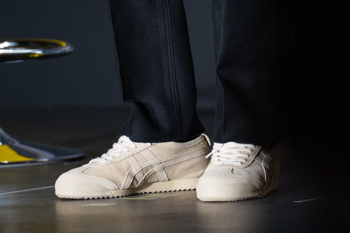 山下智久さんのシューズ画像