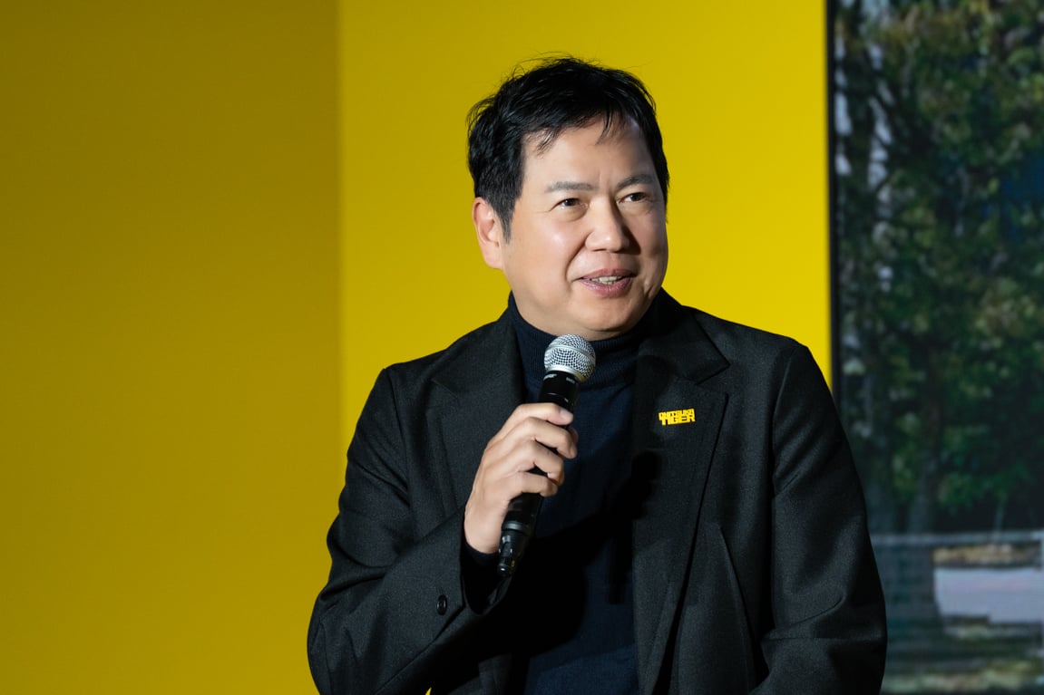 オニツカイノベーティブファクトリー外観画像