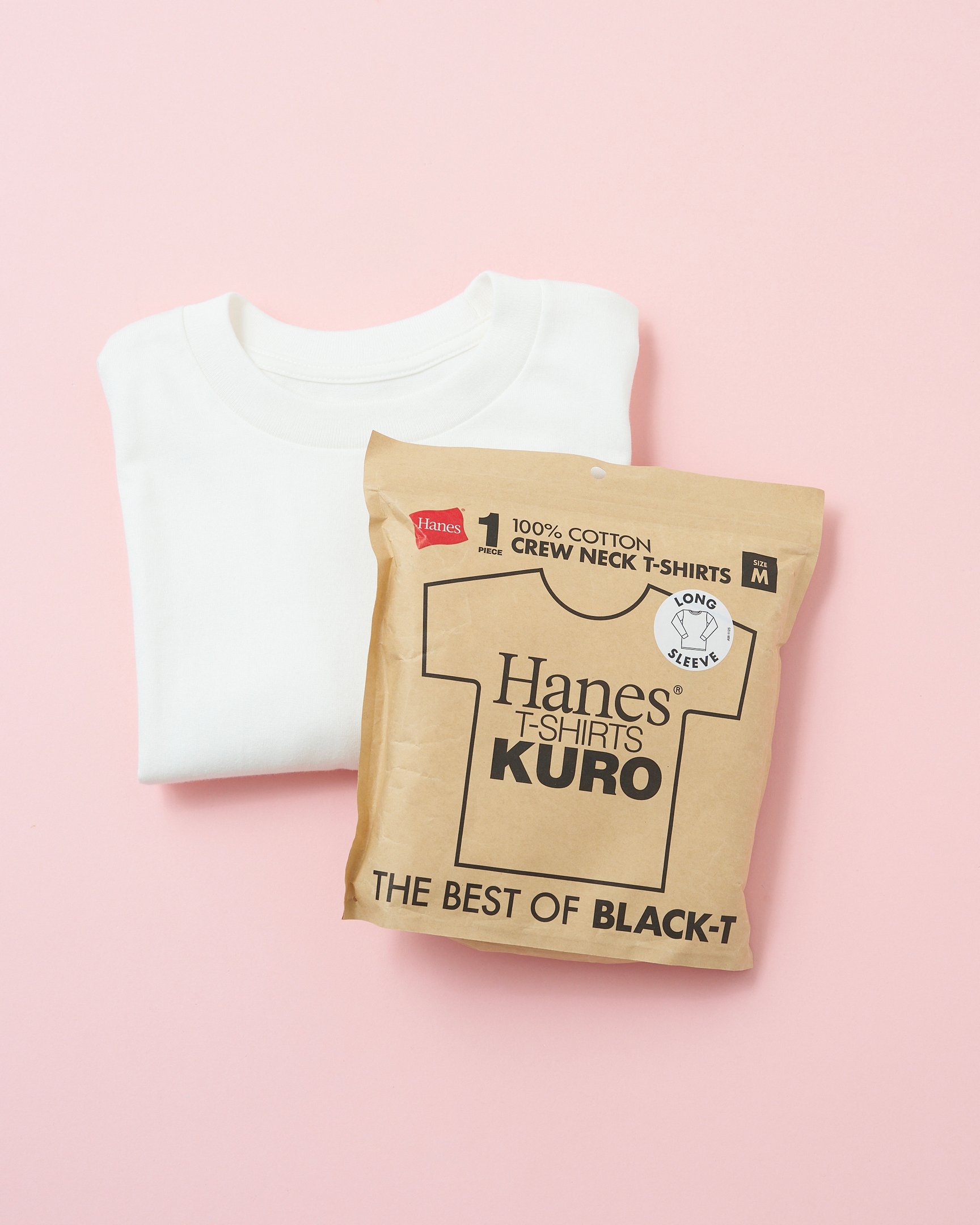 並べられたTシャツ