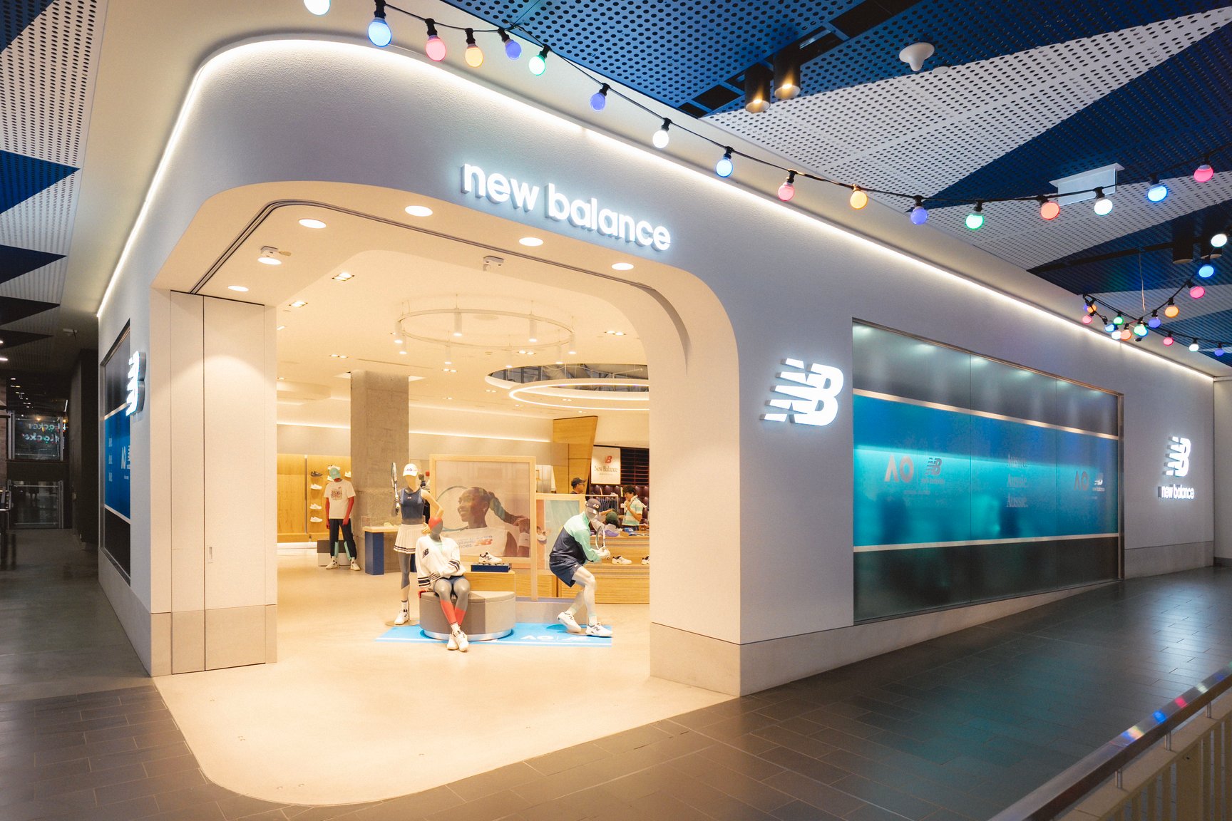 ニューバランスの店舗