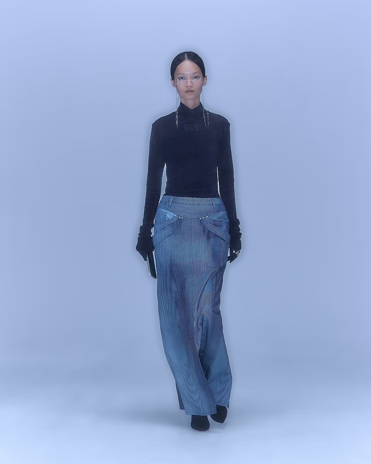 ハトラのミラージュブリーチデニム