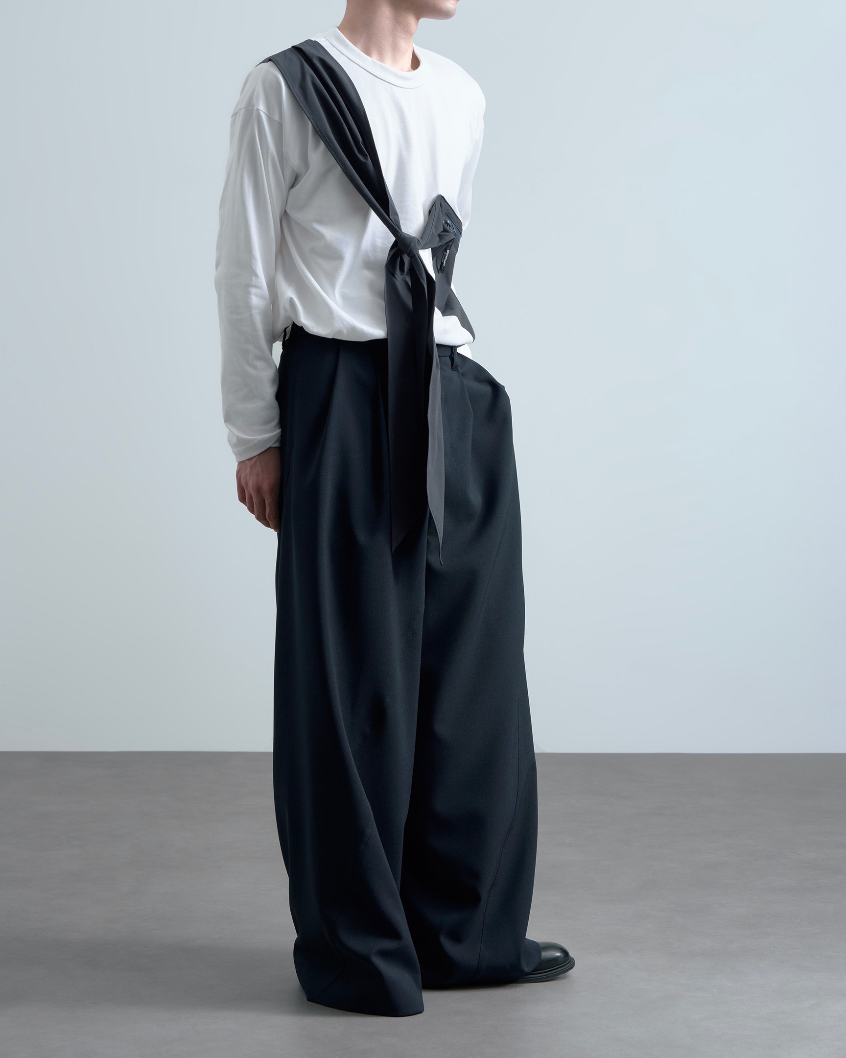 ヨシオクボのスラックス