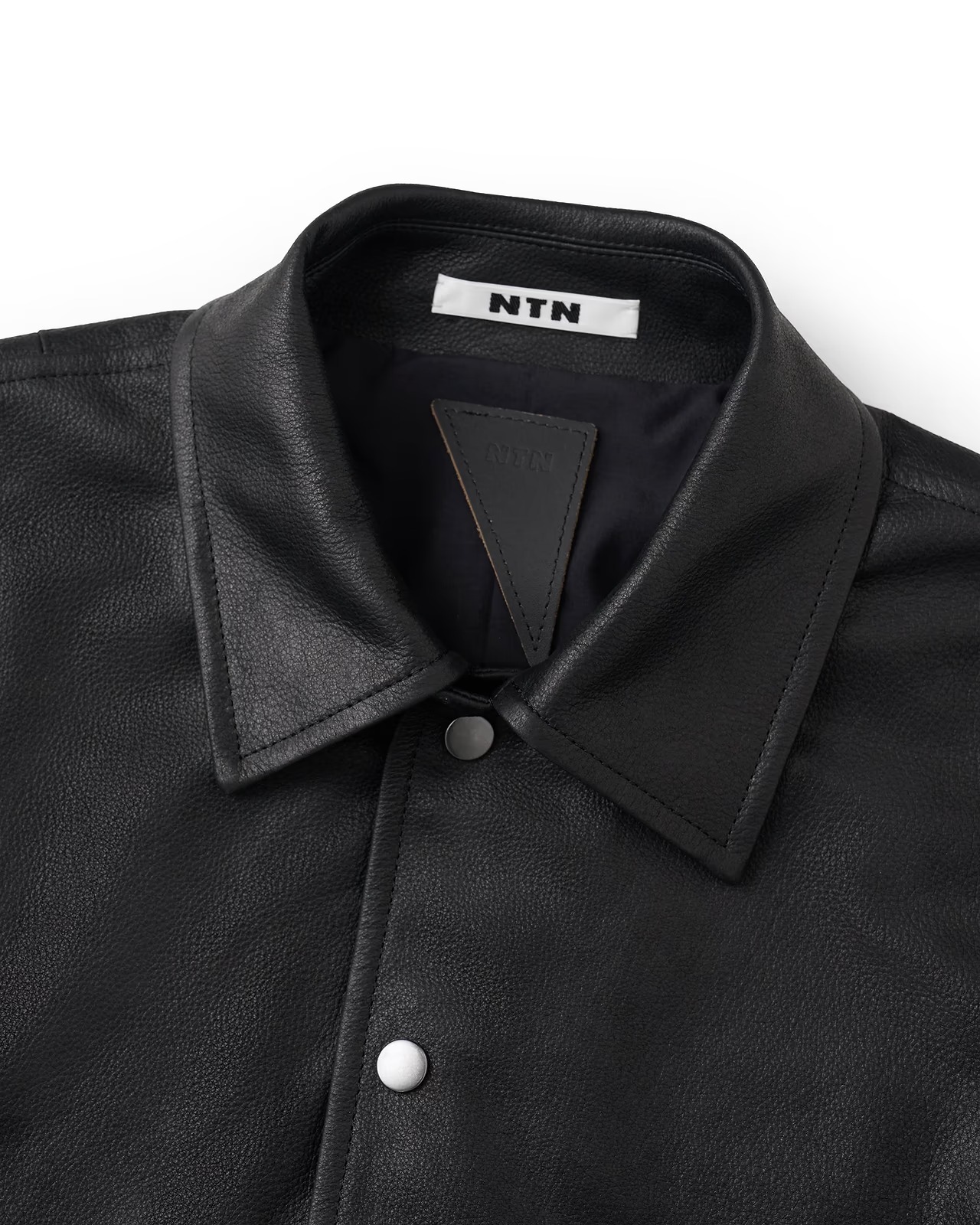 NTNのレザーシャツ