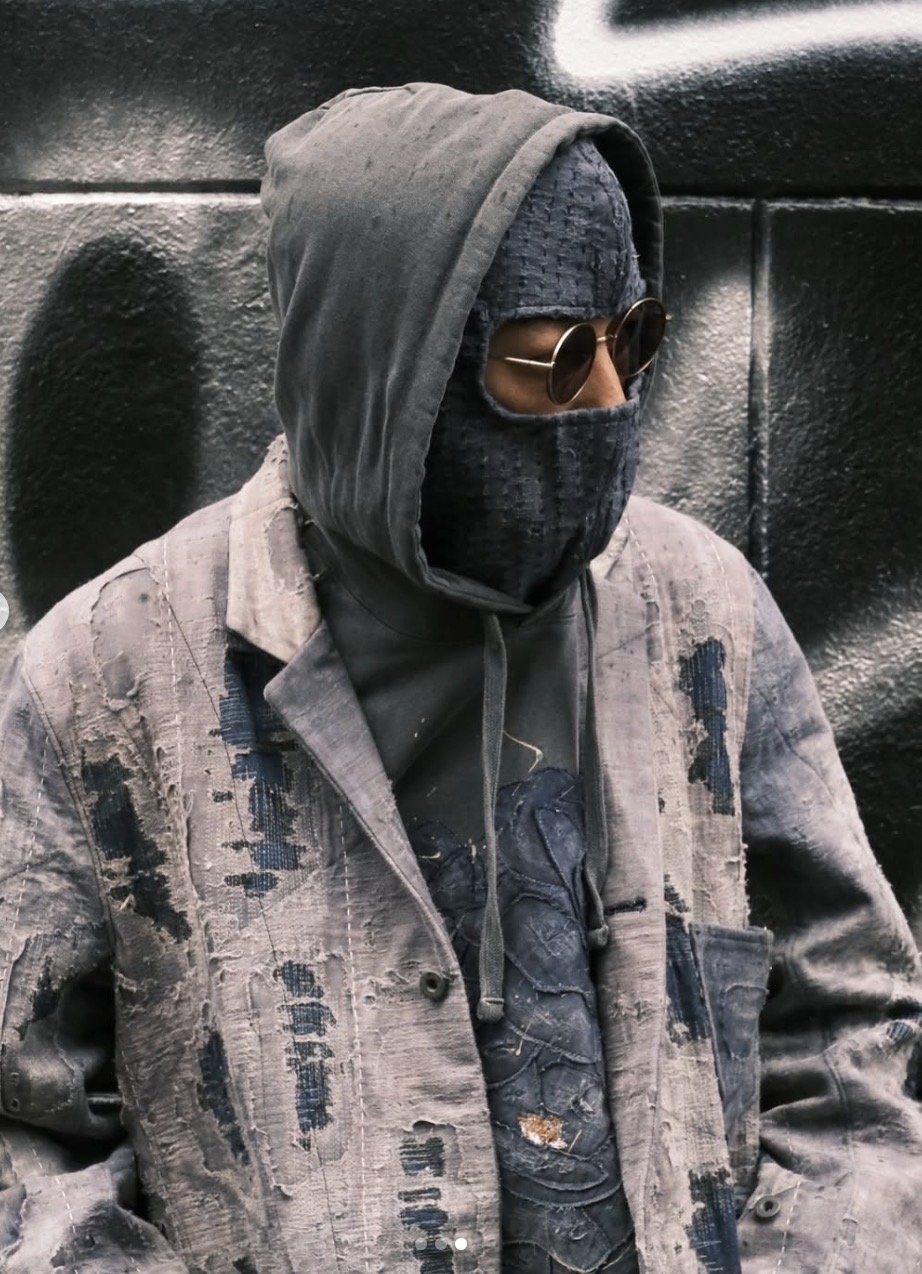 テキスタイルアーティスト、リファットの作品画像